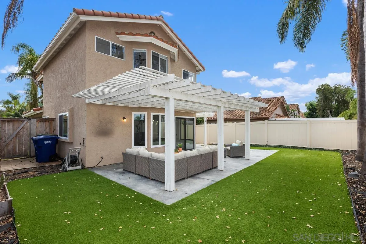 https://cdn.realtyfeed.com/cdn/127/260022854/cdf8f3b49b5415d7edcce931caed77ab.webp