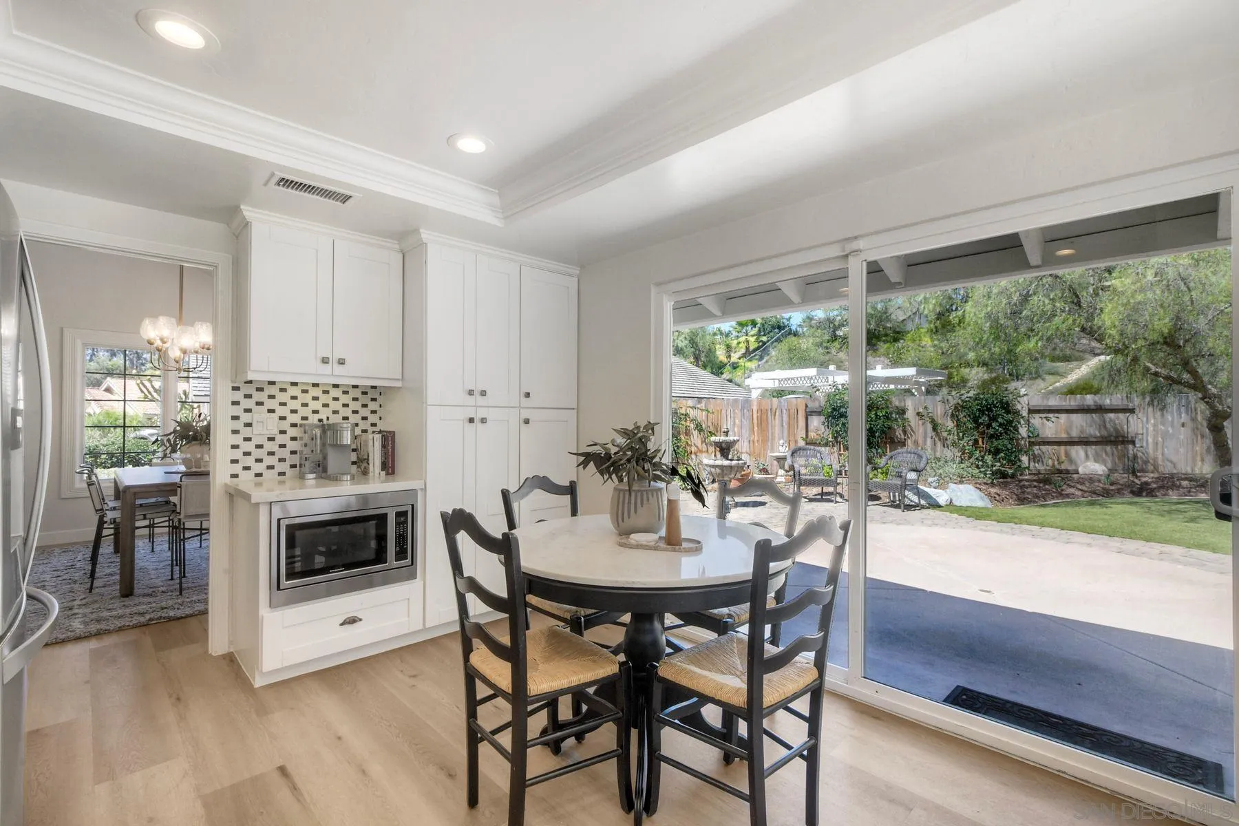 https://cdn.realtyfeed.com/cdn/127/260022855/c9c673e758b7ce975bf1a18c723c9cb2.webp