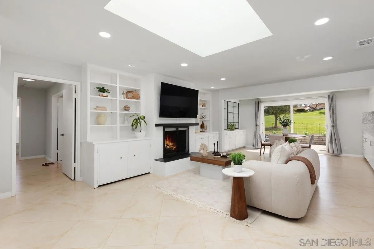 https://cdn.realtyfeed.com/cdn/127/260022856/dcbc7e89e6e1c4f23dabb53a233b91d3.webp
