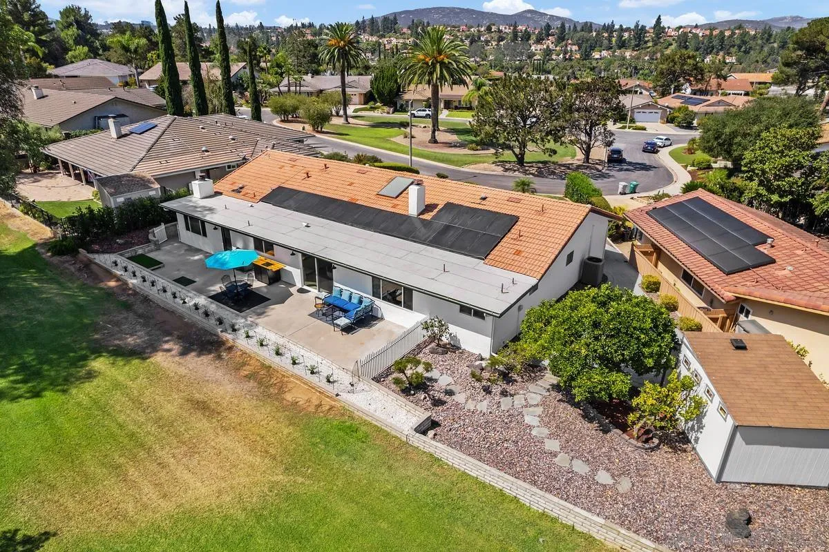 https://cdn.realtyfeed.com/cdn/127/260022856/ef047b7f7cc1c0515e07d9cc71011ffa.webp