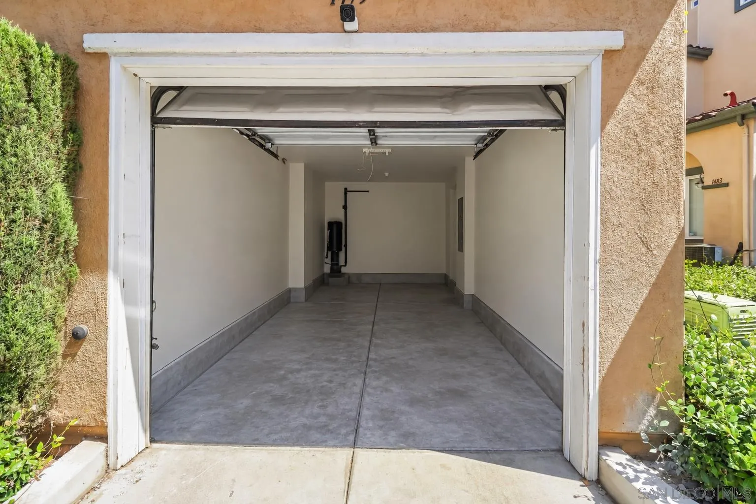 https://cdn.realtyfeed.com/cdn/127/260022857/9935f02ebc3f77d97526342cd0baf6c9.webp