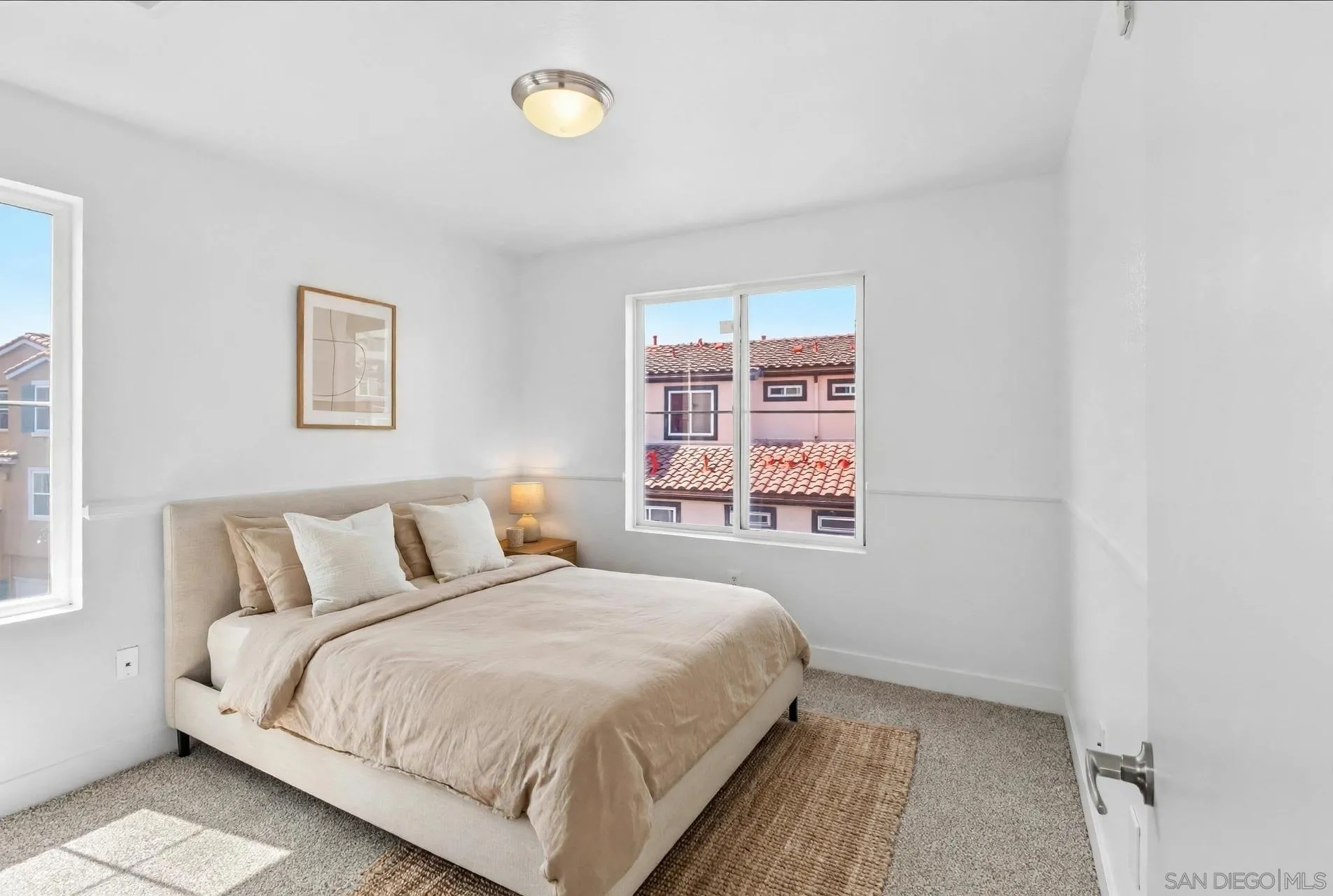 https://cdn.realtyfeed.com/cdn/127/260022857/9d72d6ce7e313abbbba0bc906b5540e9.webp