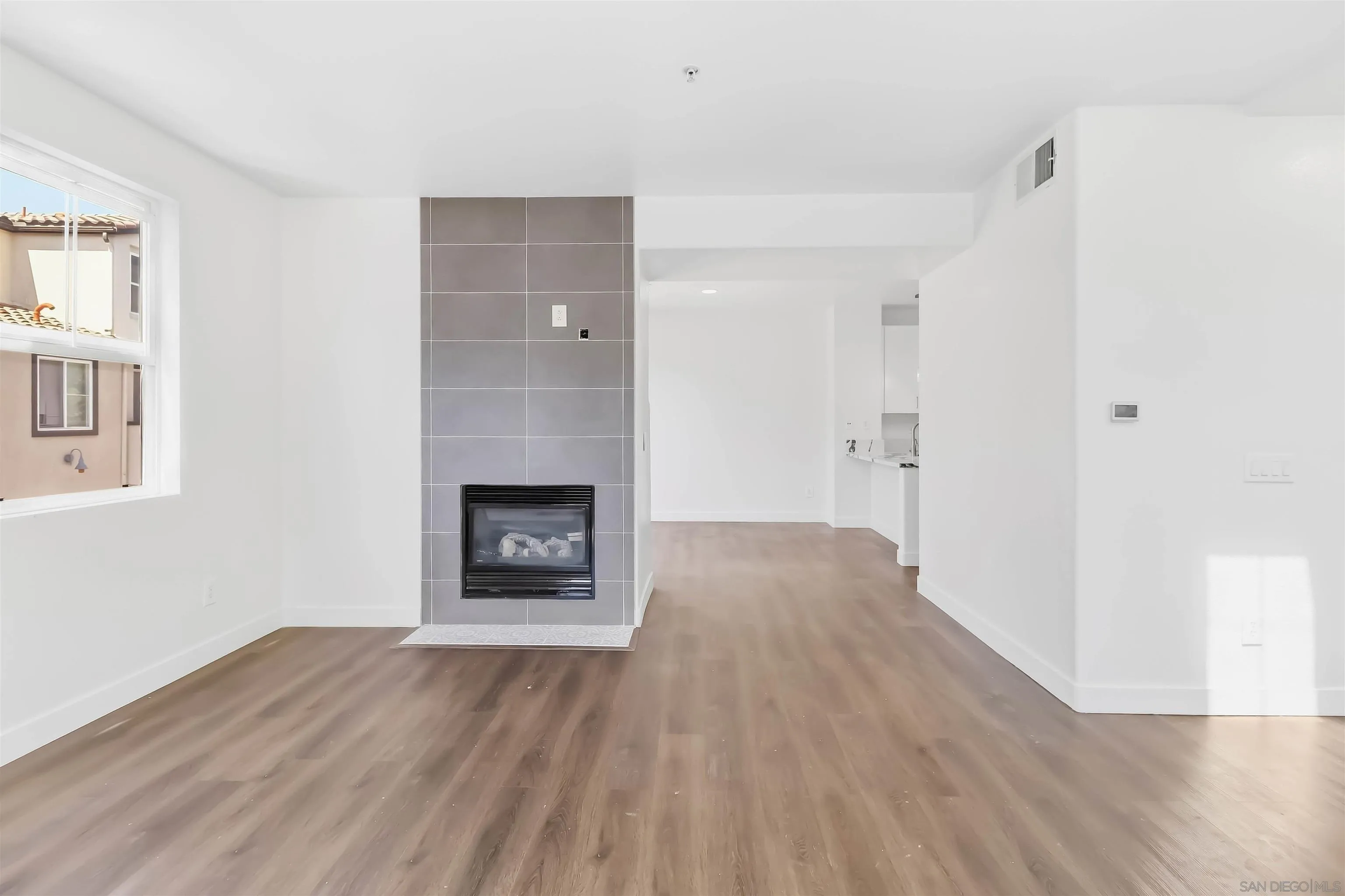 https://cdn.realtyfeed.com/cdn/127/260022857/a90bb712e75cab9ee7ef4553bd9eec7c.webp