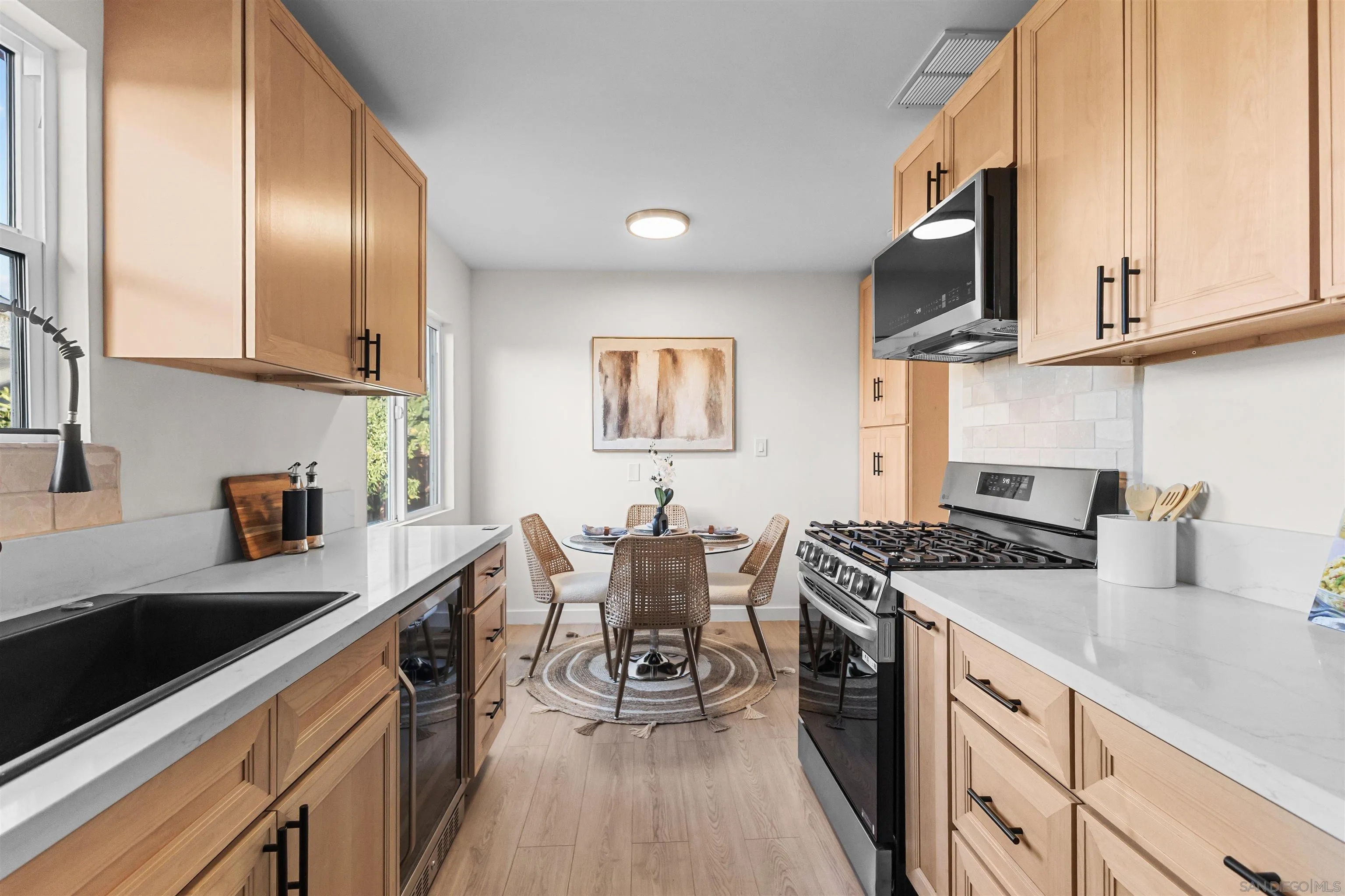 https://cdn.realtyfeed.com/cdn/127/260022858/46506df528d13f5d5e1340e59d14ccd7.webp