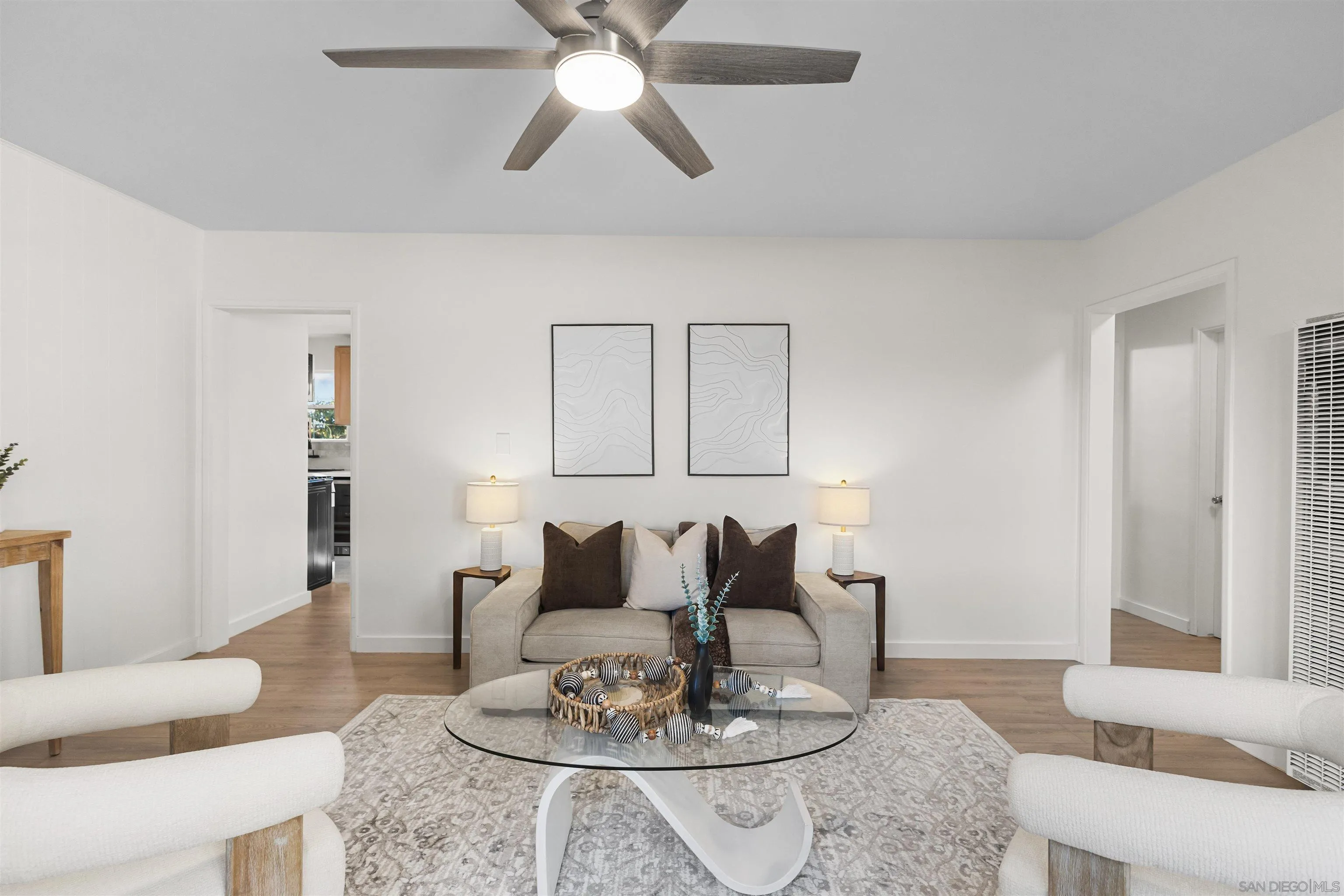 https://cdn.realtyfeed.com/cdn/127/260022858/c5cdd417fb29bf439bb4398380a493d8.webp