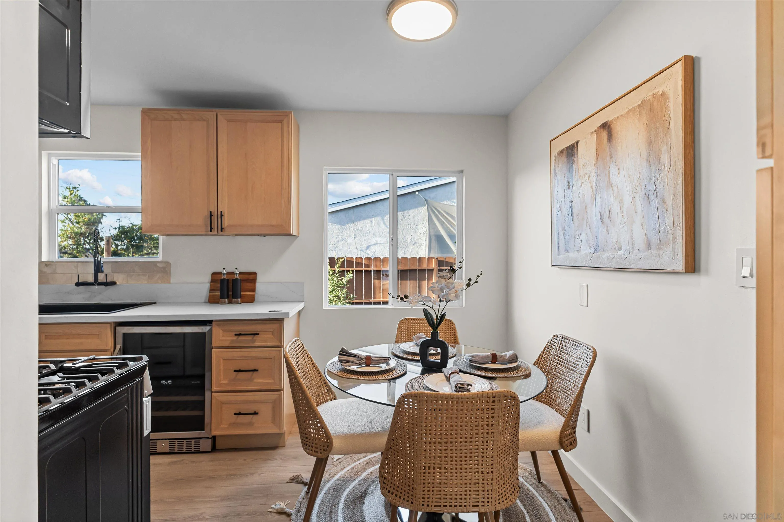 https://cdn.realtyfeed.com/cdn/127/260022858/ce40aa9c32ddb0879e70f3f4a612c2f3.webp