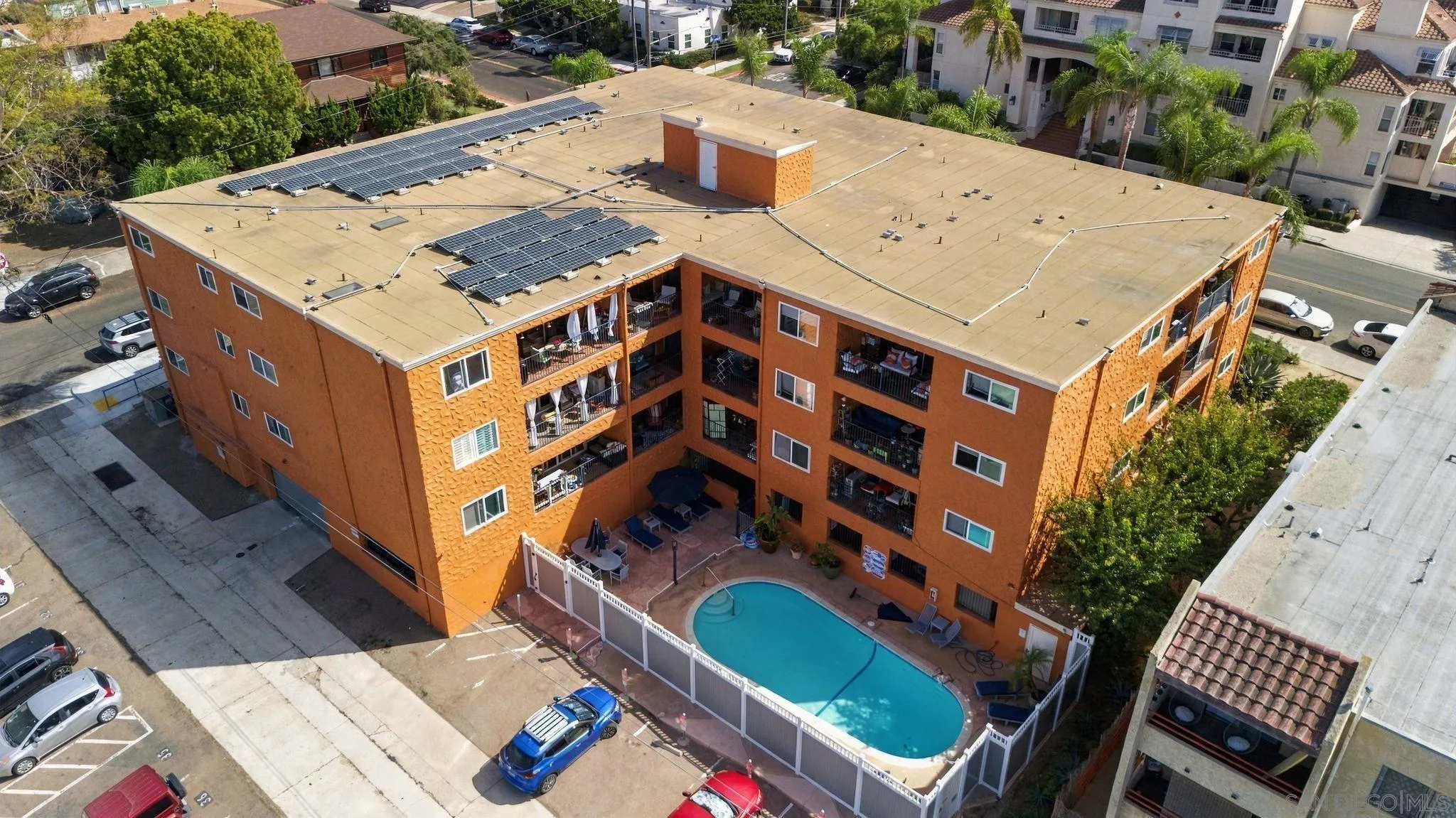 https://cdn.realtyfeed.com/cdn/127/260022859/2a3ef9c4410551fa1f8e26e7359e7297.webp