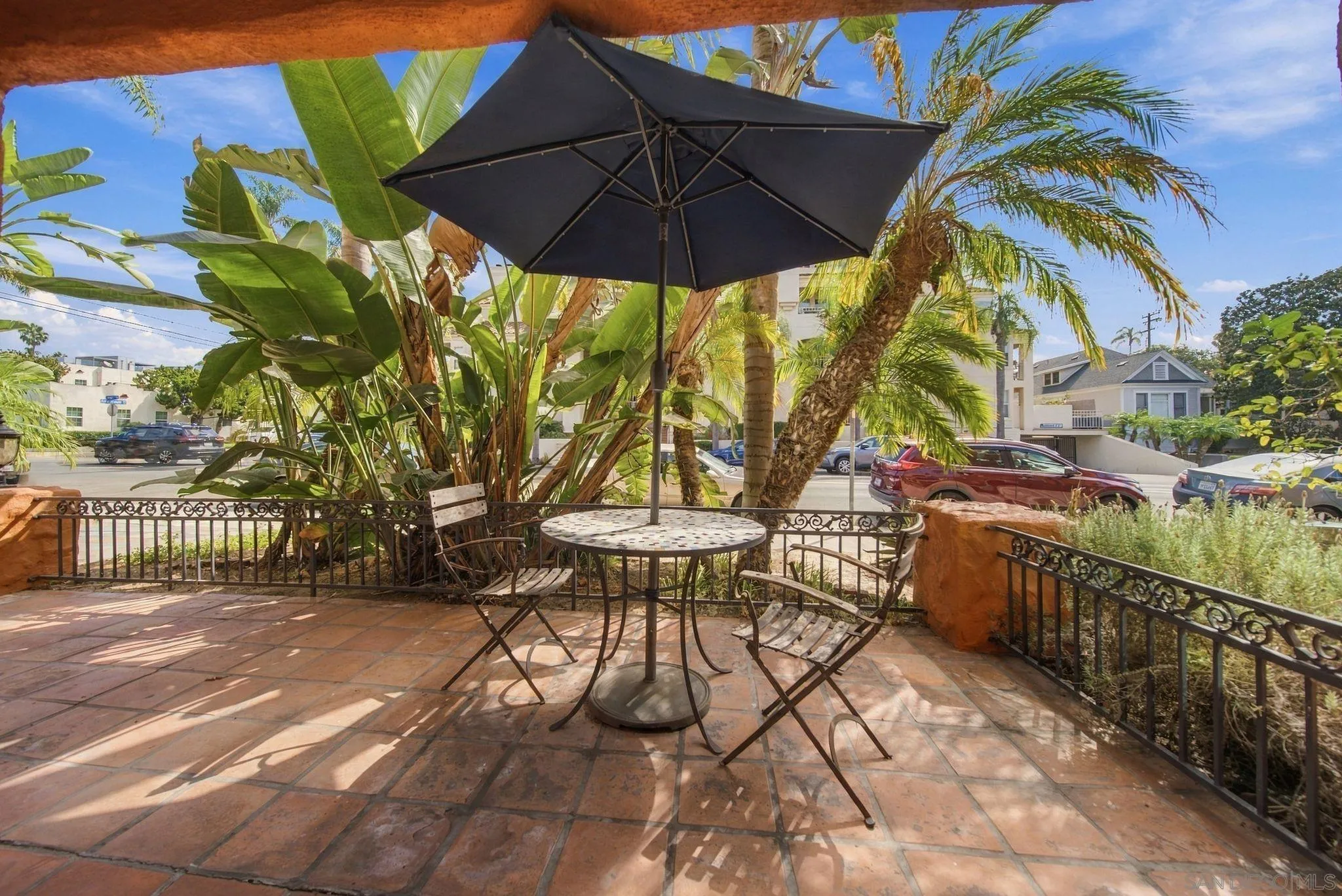 https://cdn.realtyfeed.com/cdn/127/260022859/6fea9b591bfc25c2d88974439869bcc4.webp