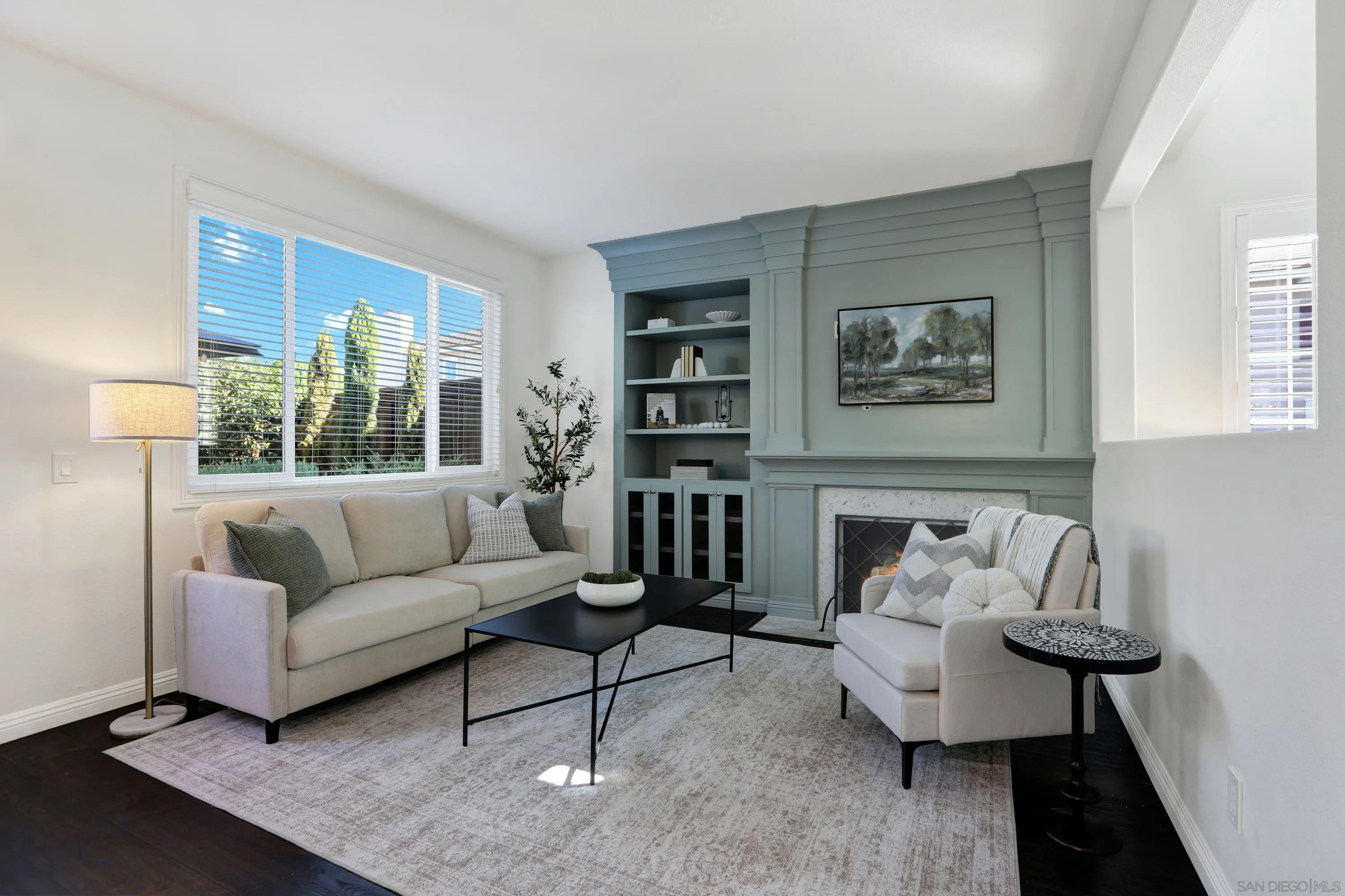 https://cdn.realtyfeed.com/cdn/127/260022861/0801c19f568f09041ef79dc2acd87049.webp