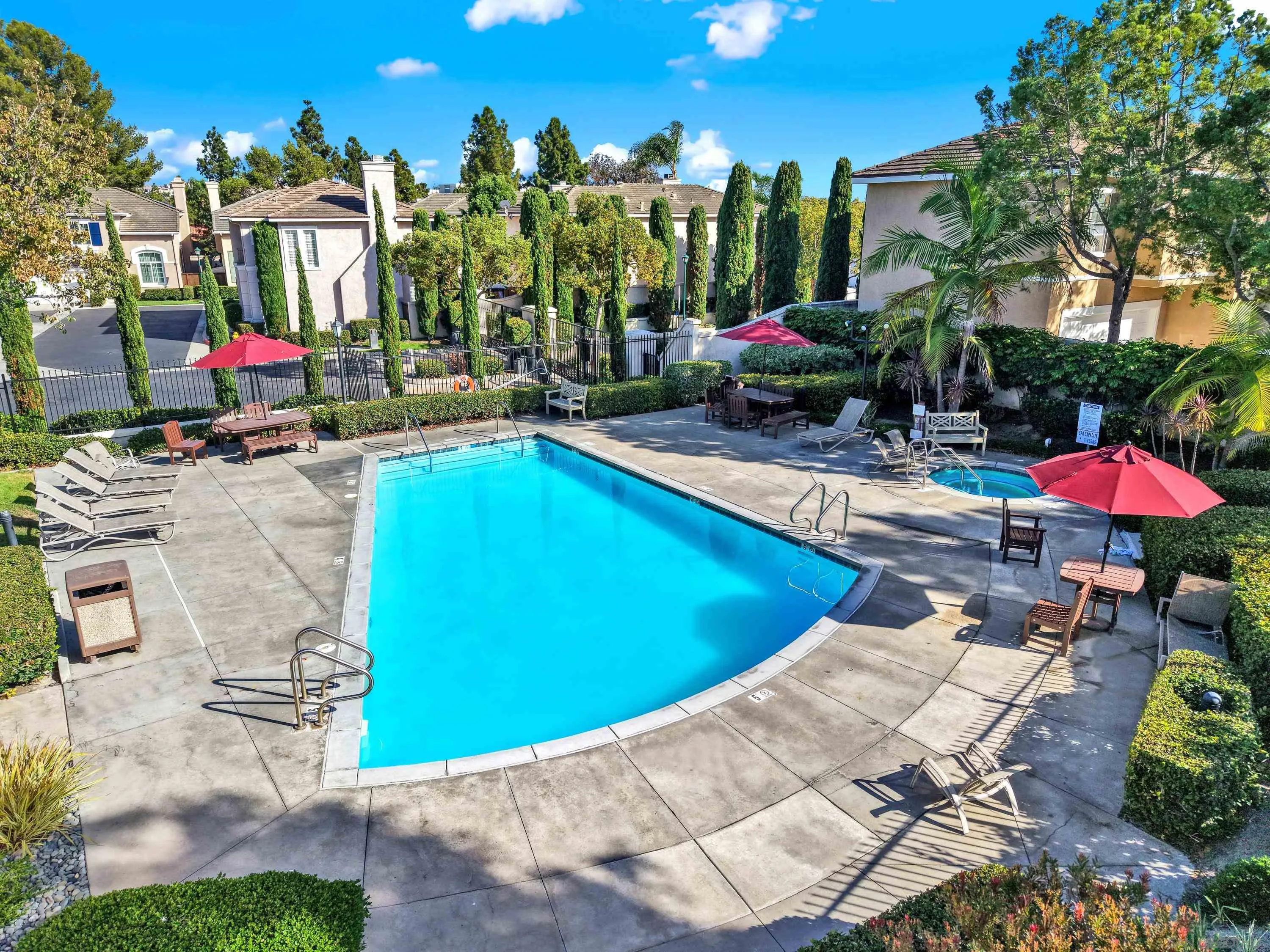 https://cdn.realtyfeed.com/cdn/127/260022861/16c12055327981b8421d109a5b34e537.webp