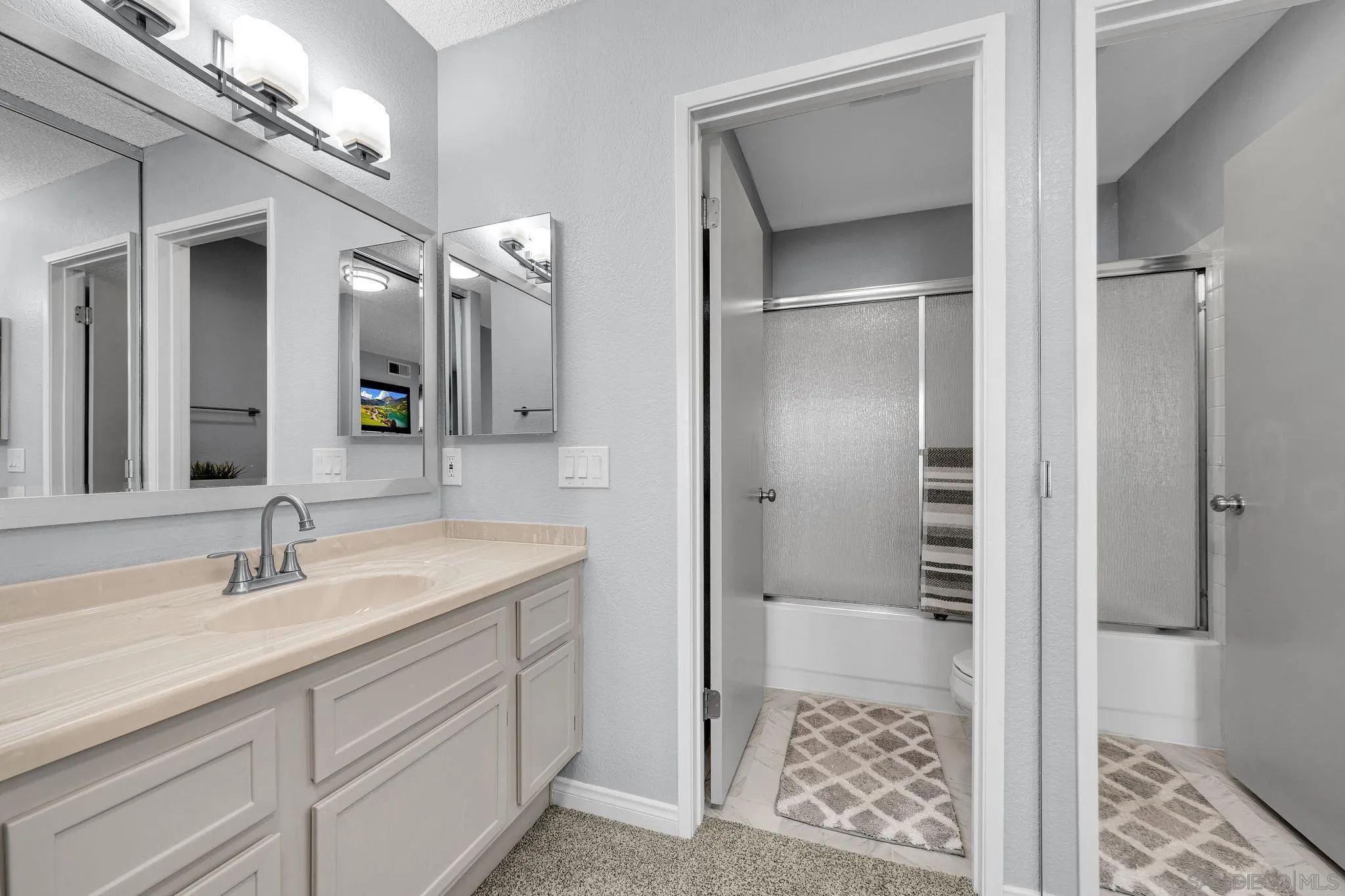 https://cdn.realtyfeed.com/cdn/127/260022863/3bc0f4c934236eb8c667e4a4c1968e45.webp