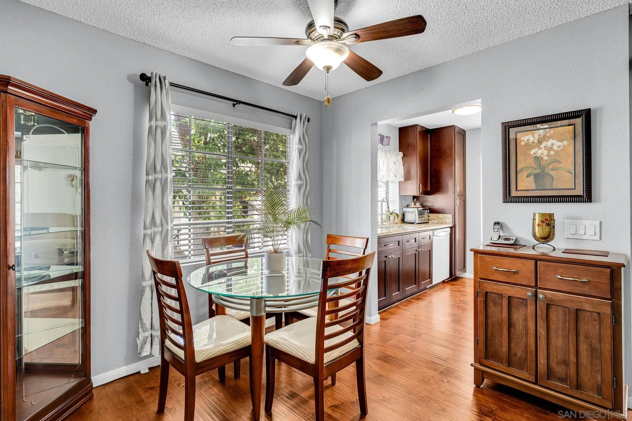https://cdn.realtyfeed.com/cdn/127/260022863/7c805811901519e6f84b389351bc9f77.webp