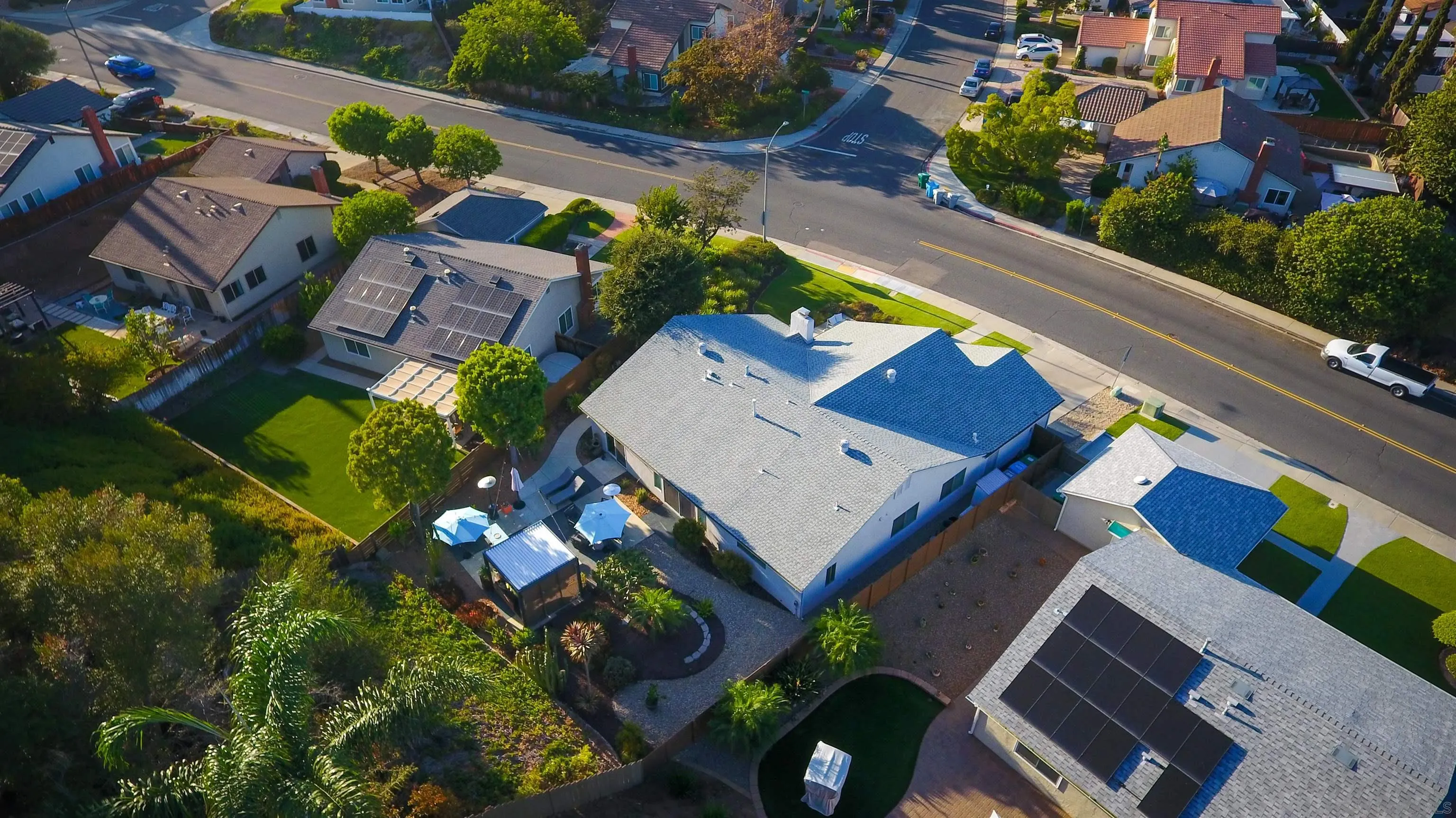 https://cdn.realtyfeed.com/cdn/127/260022865/4613cb2eb9a23bac75b55561c3f9a846.webp