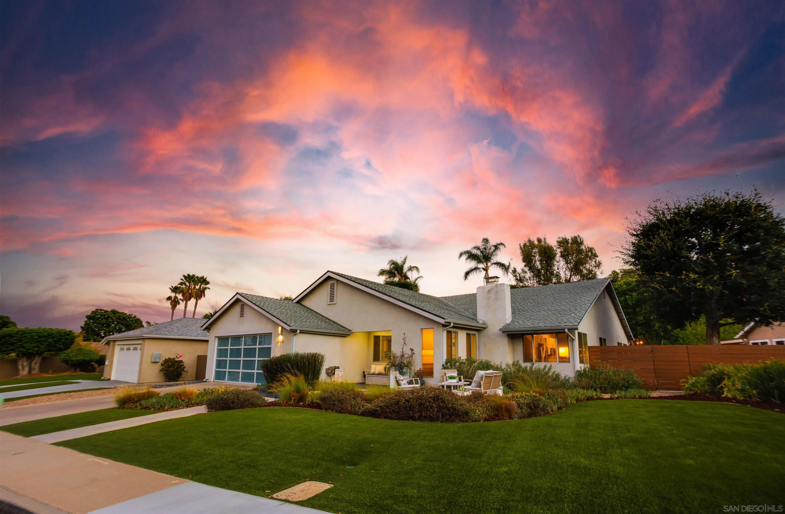 https://cdn.realtyfeed.com/cdn/127/260022865/710f38e584c1b9142148d18cbc78e5a1.webp