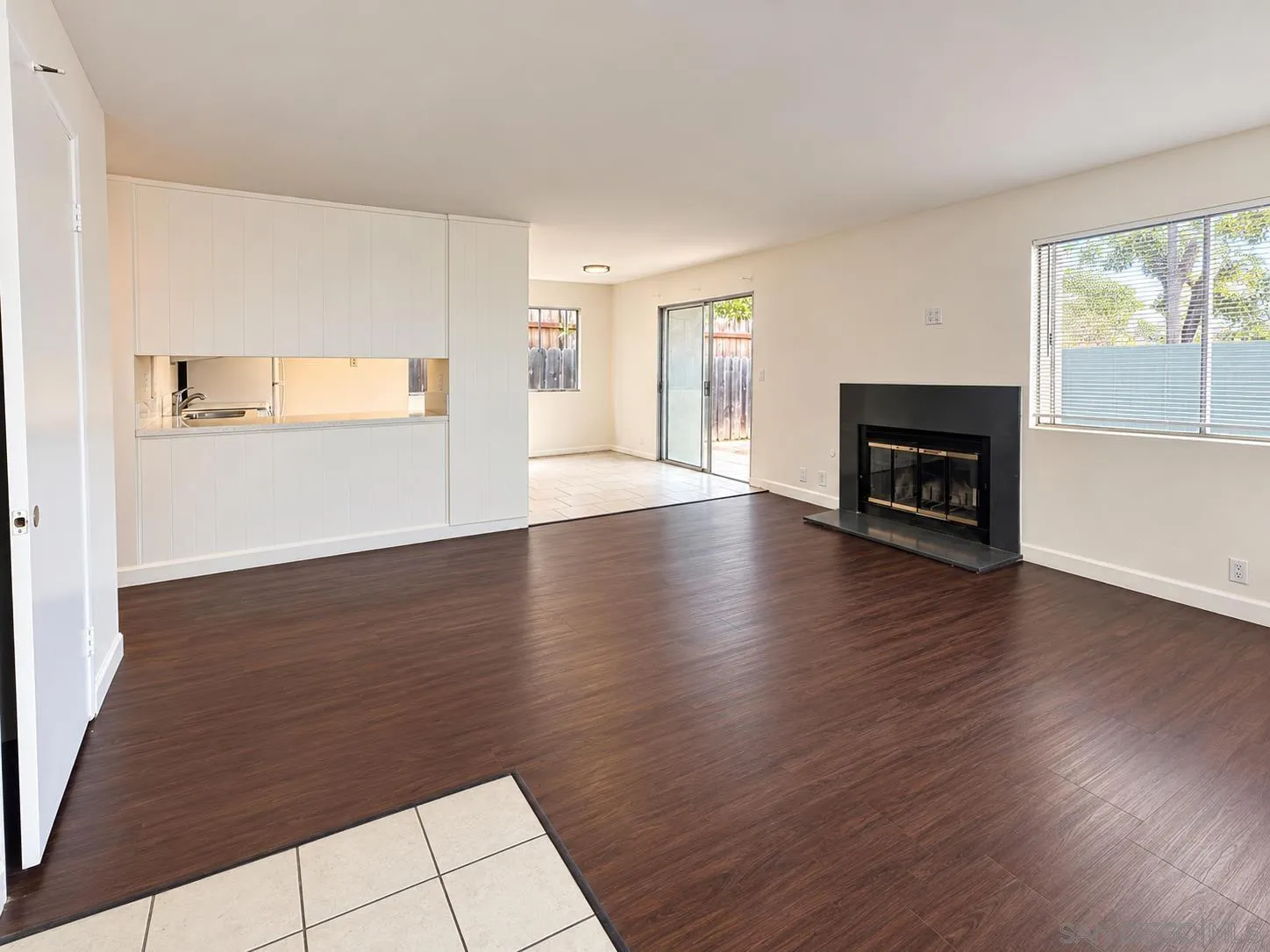 5419 Lauretta St Apt A &b