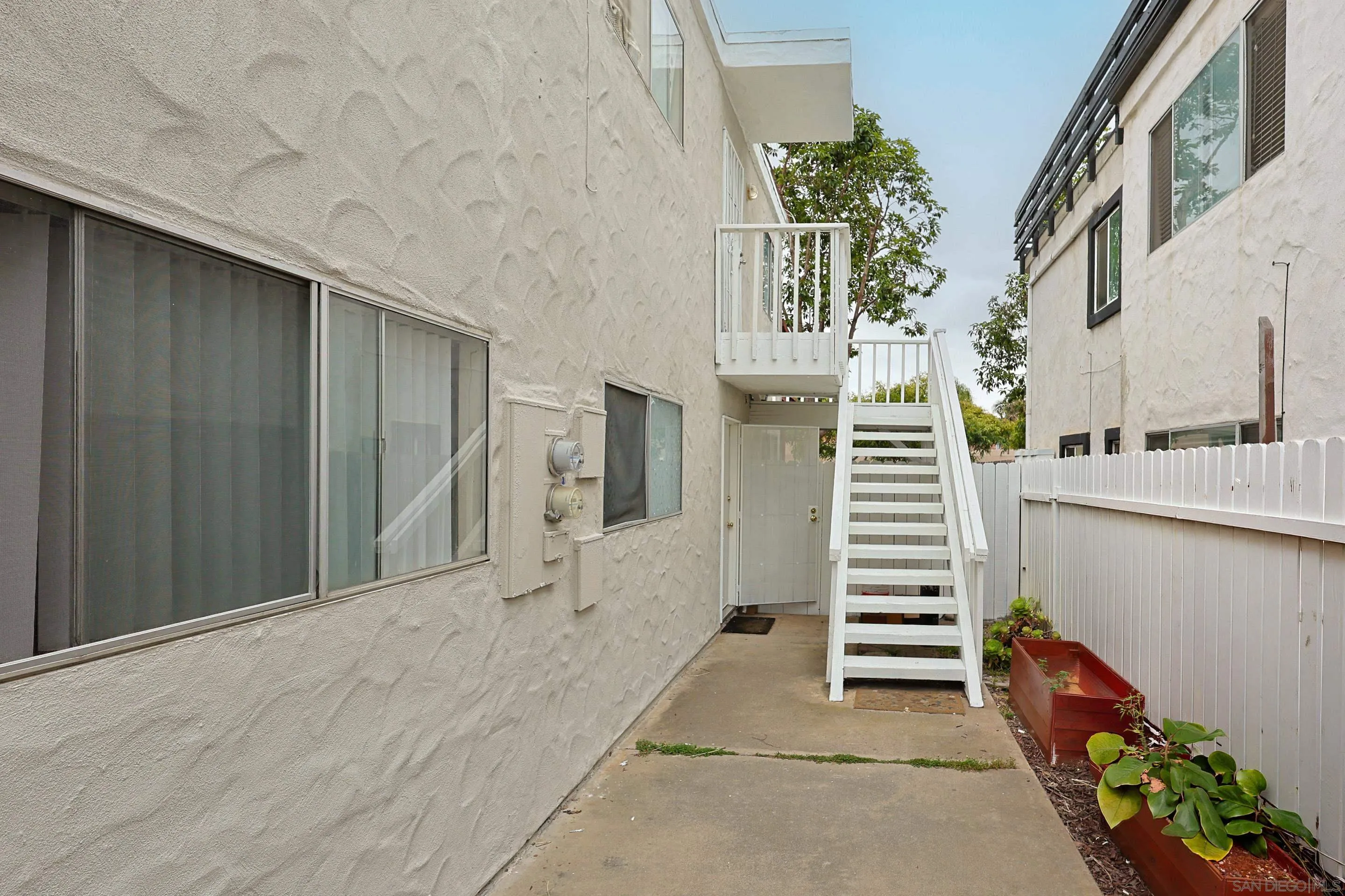 5419 Lauretta St A & B, San Diego, CA 92110, photo 6