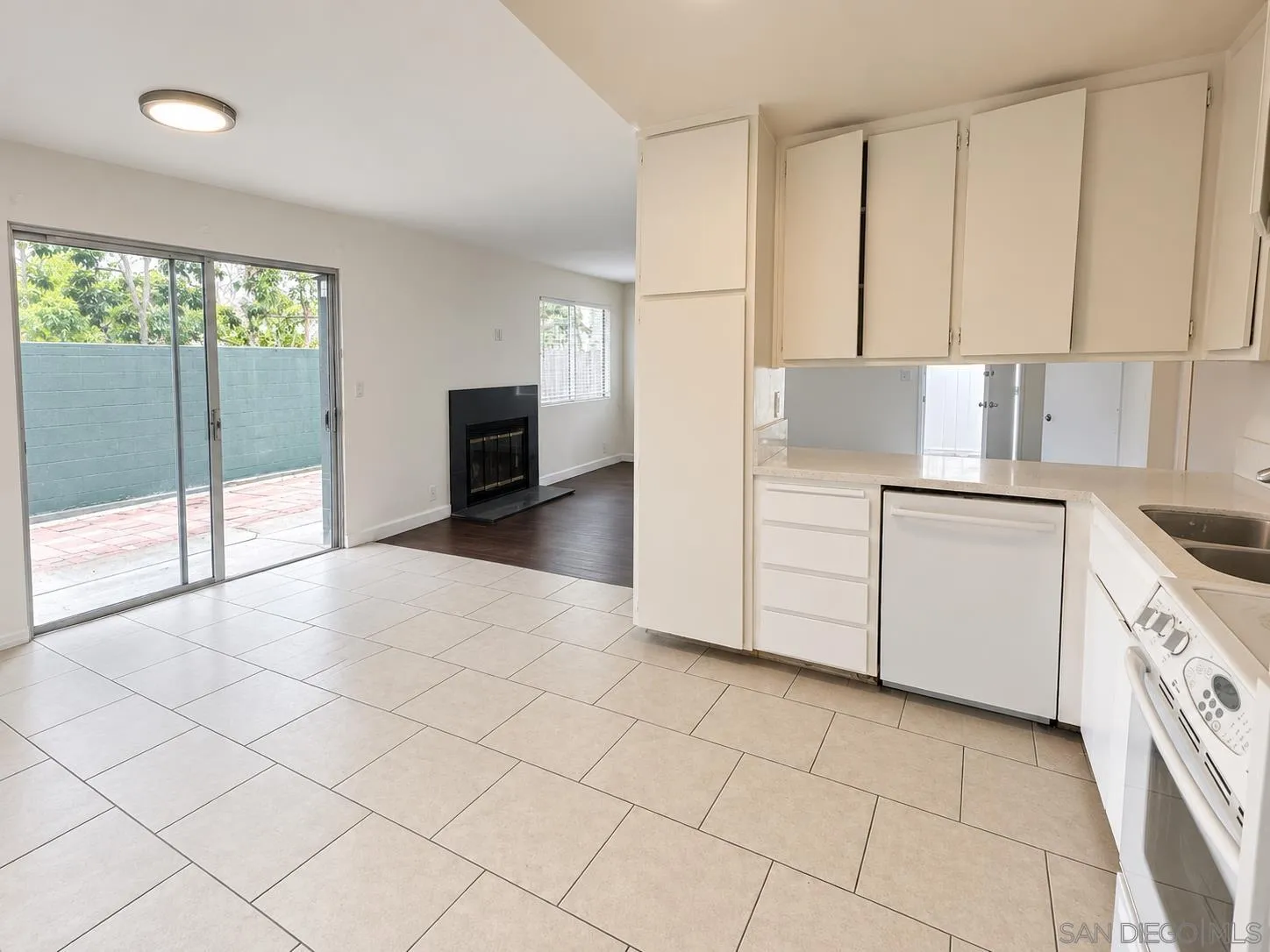 5419 Lauretta St A & B, San Diego, CA 92110, photo 12