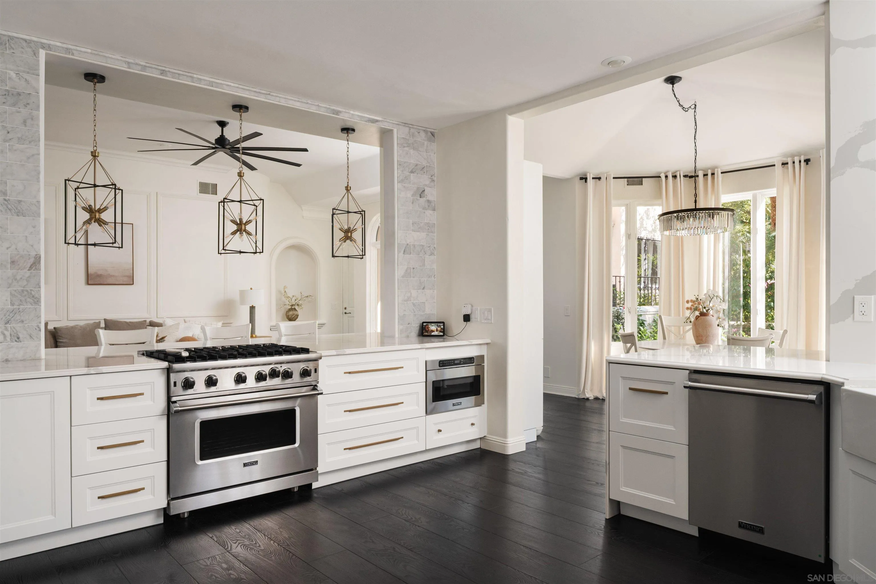 https://cdn.realtyfeed.com/cdn/127/260022870/4bc27b89c2e7d37bd2ef2f15d090e464.webp