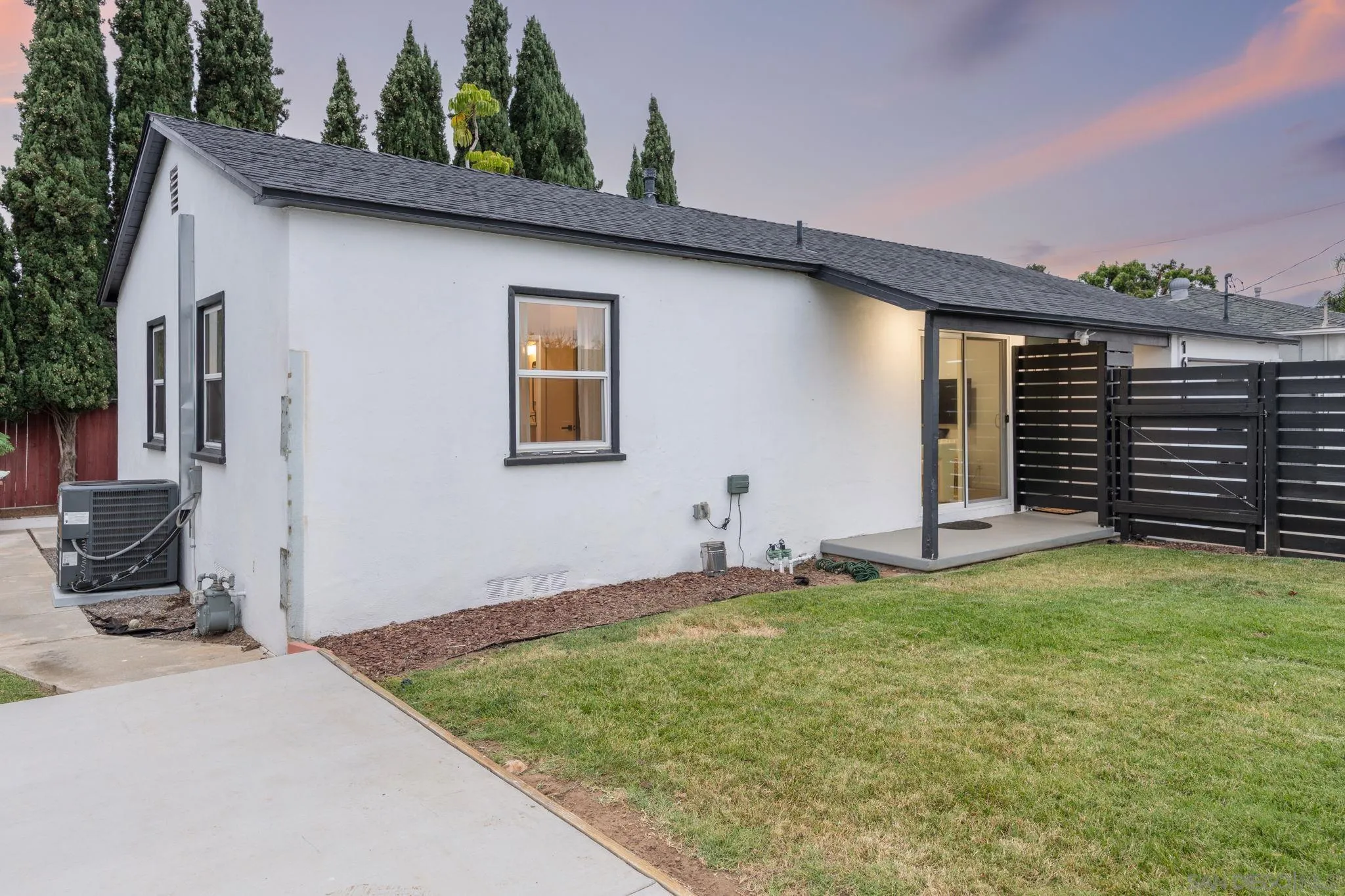 https://cdn.realtyfeed.com/cdn/127/260022876/8d32b84881a87e97ab3f1bab2e6ffbfd.webp