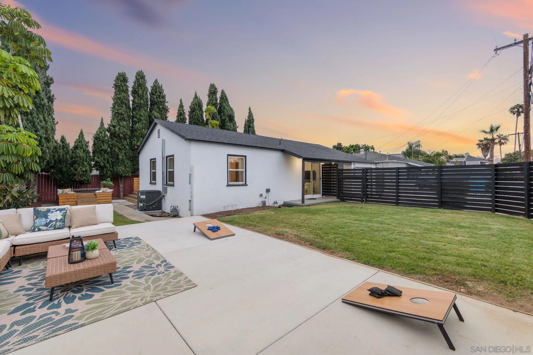 https://cdn.realtyfeed.com/cdn/127/260022876/a9b2717c5d569fa951bd268990ccb539.webp