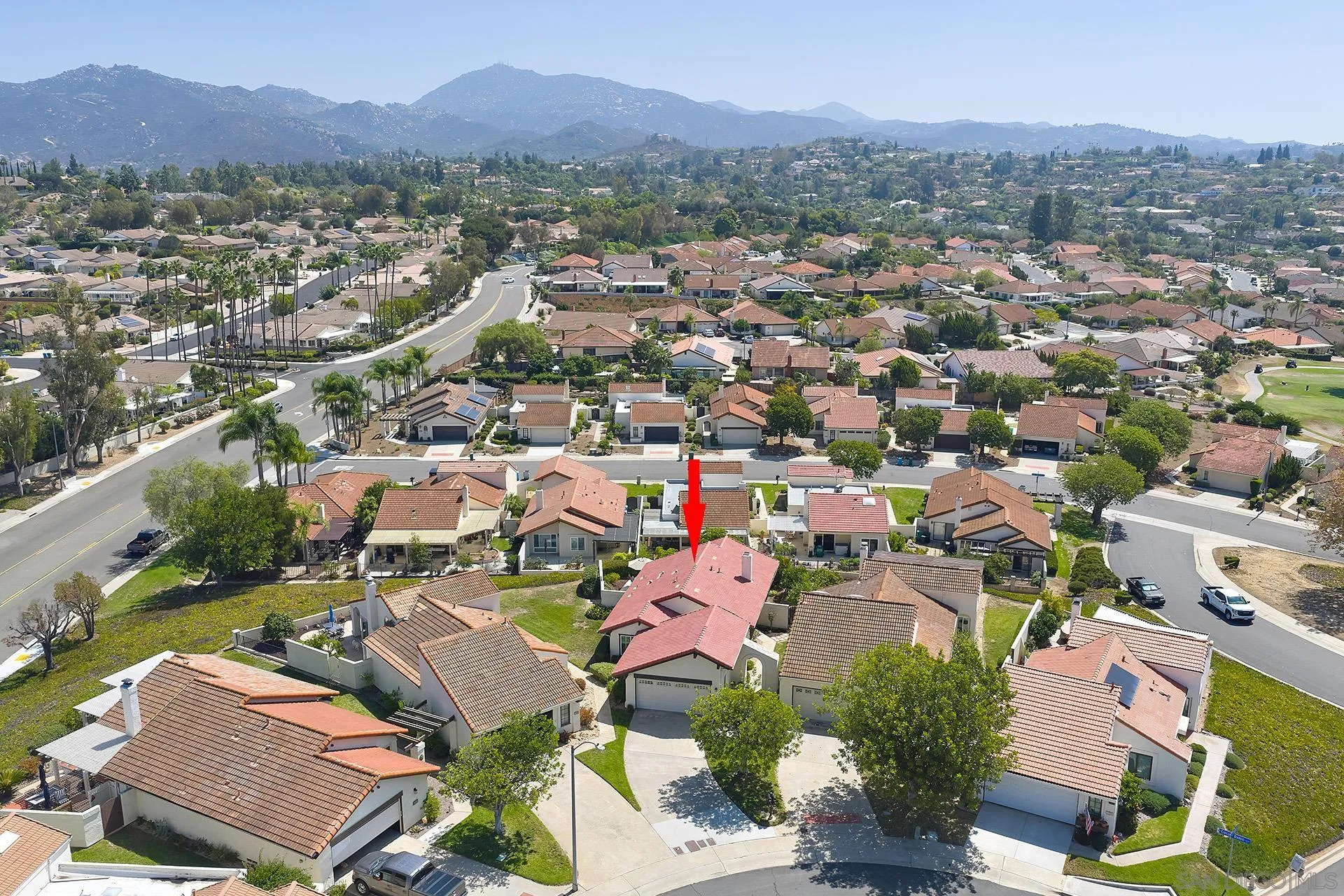 https://cdn.realtyfeed.com/cdn/127/260022883/b9326621afe7a321b797cf3e3721372b.webp