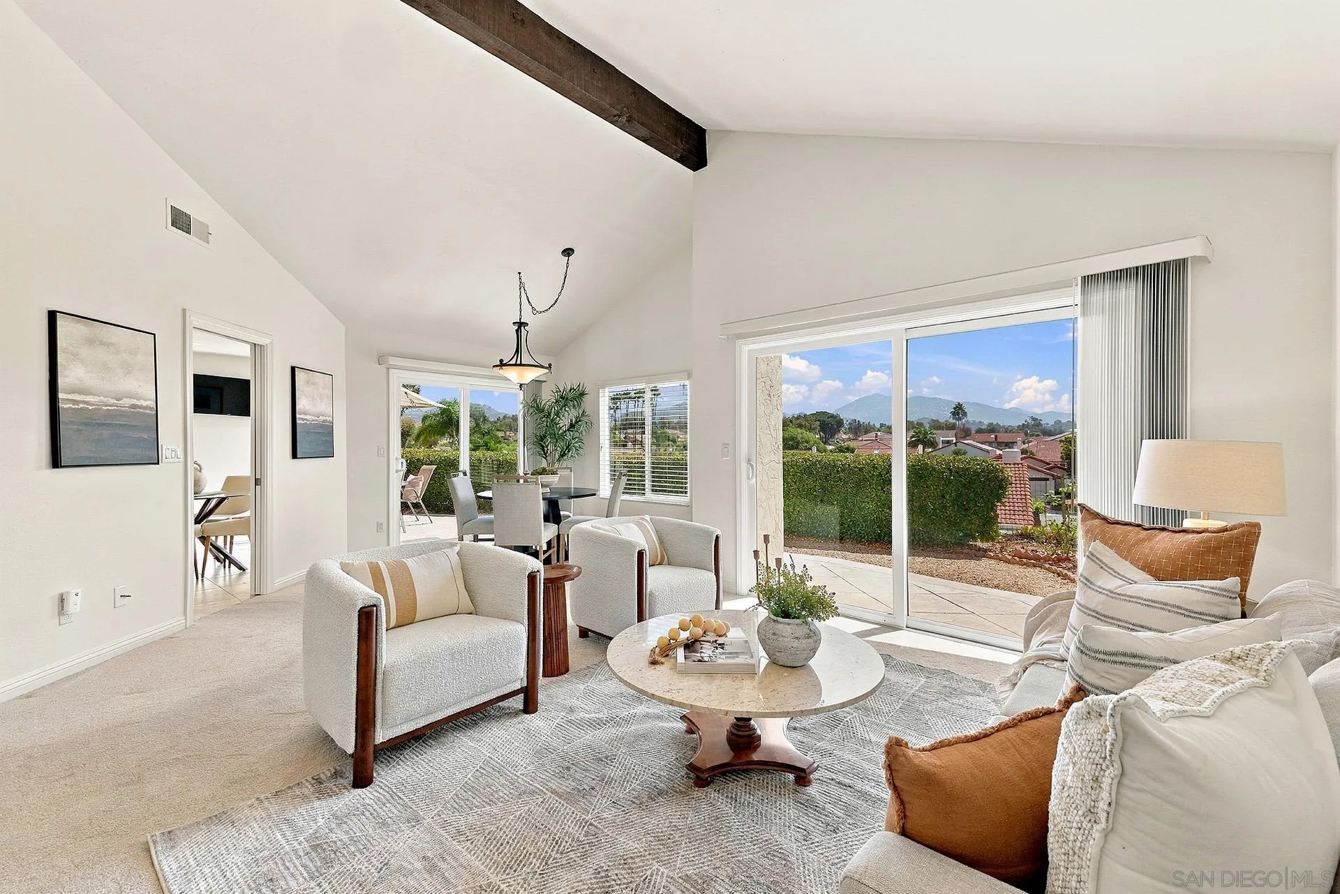 https://cdn.realtyfeed.com/cdn/127/260022883/cb9e4d0ff29b103c721dbc0dc4197c70.webp