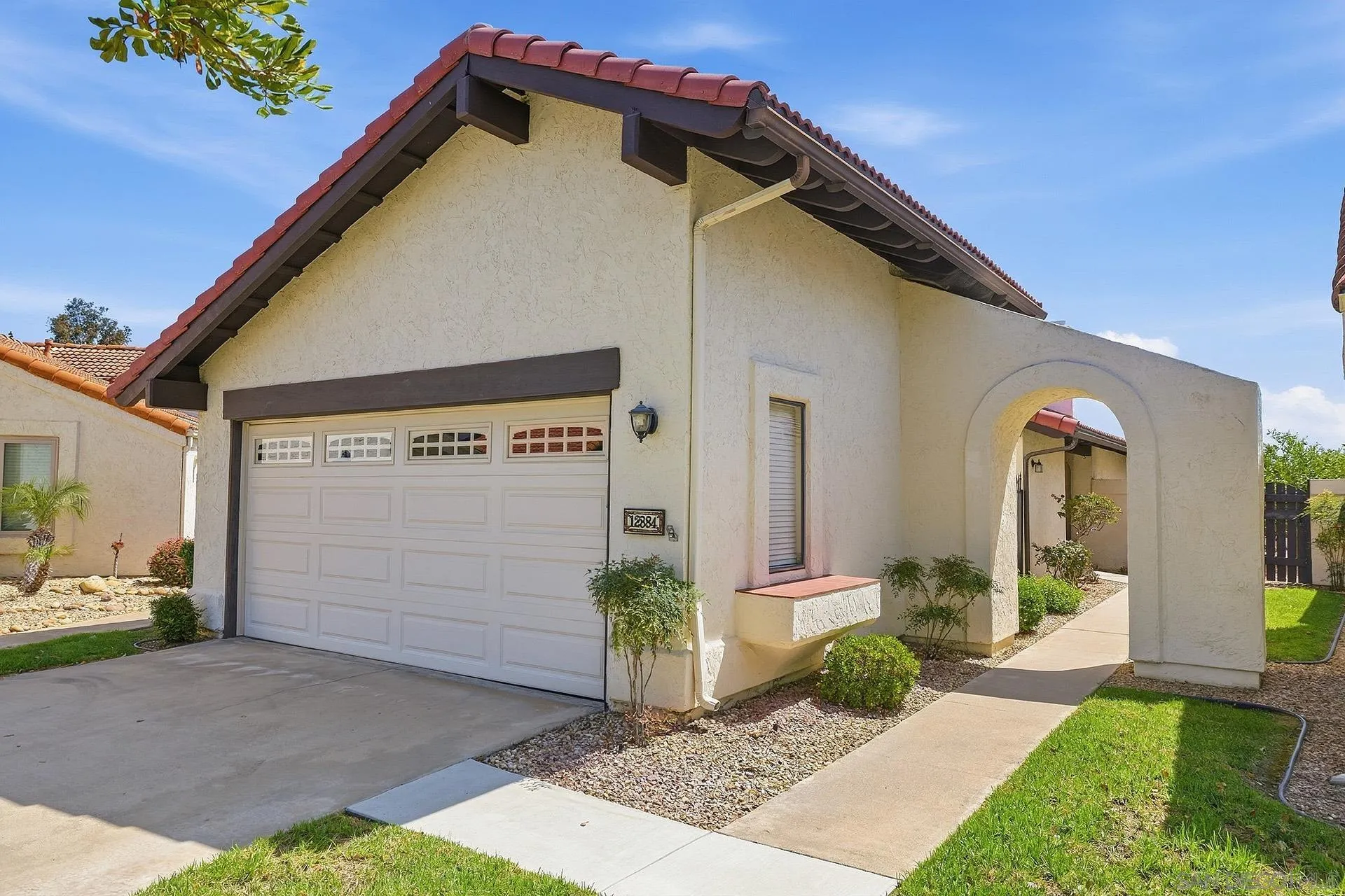 https://cdn.realtyfeed.com/cdn/127/260022883/ea7418d72232e4131b6cbf06a652e920.webp