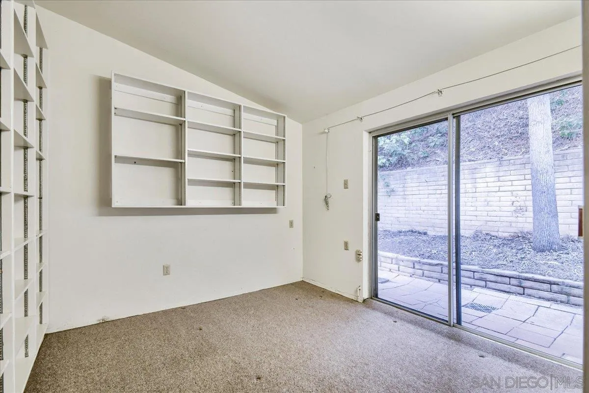 https://cdn.realtyfeed.com/cdn/127/260022885/864a7bcb23c633040daf1c2c923ffce8.webp