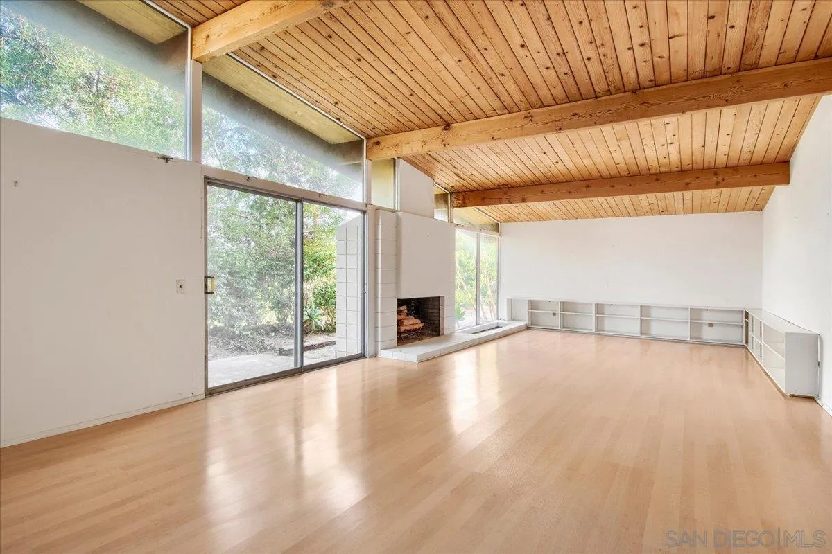 https://cdn.realtyfeed.com/cdn/127/260022885/c29fc9699cee999d7661265b3c0eab59.webp