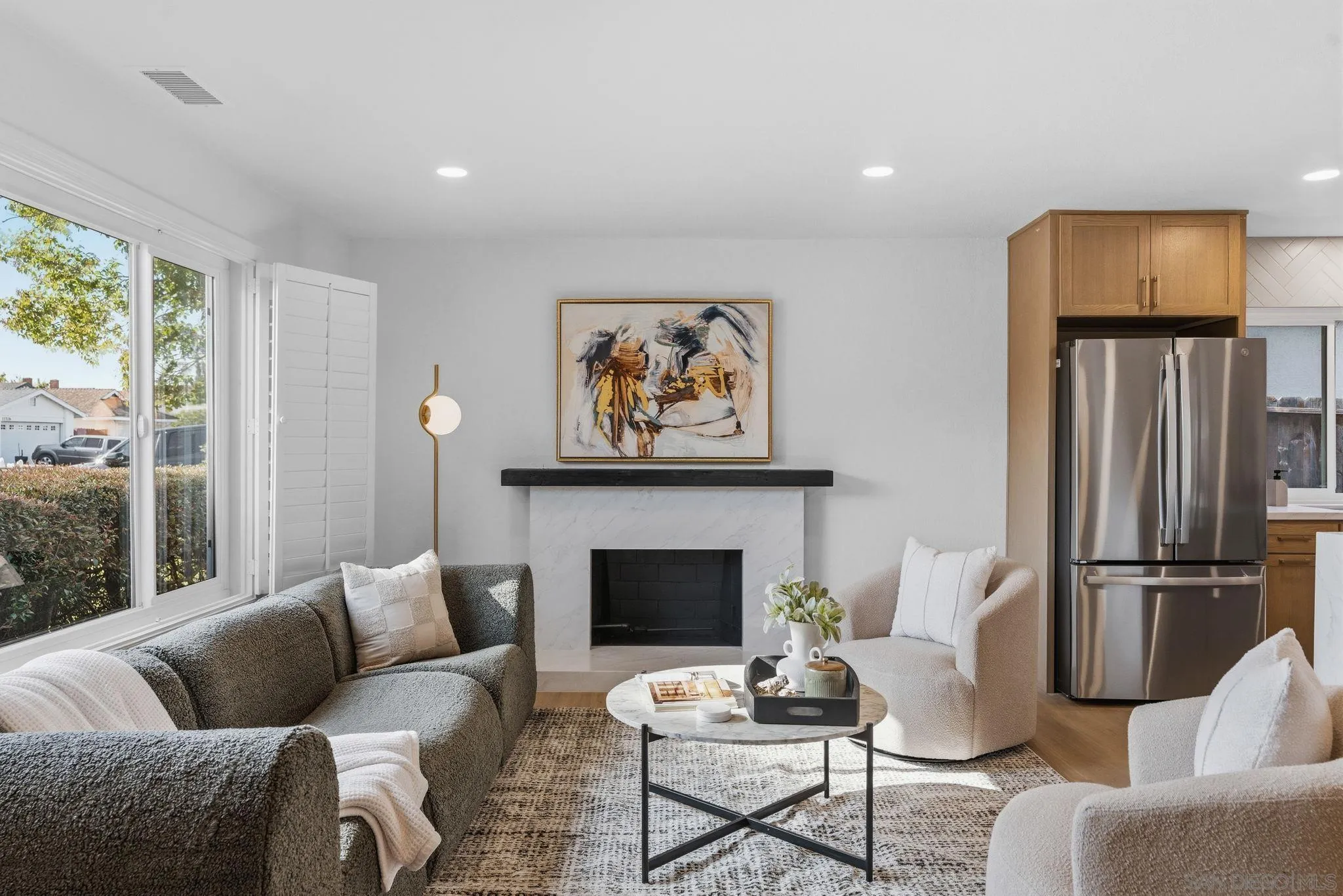 https://cdn.realtyfeed.com/cdn/127/260022888/5bb0fa8c7d169cb4bc8fc03862ba6280.webp