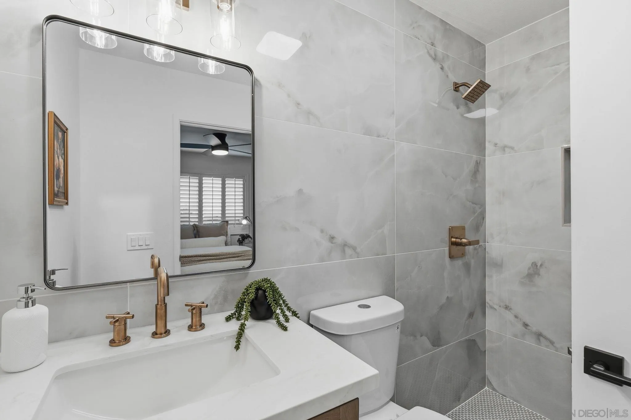 https://cdn.realtyfeed.com/cdn/127/260022888/a360d11155eab14a40b143c151b103b1.webp