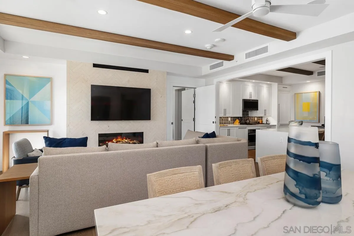 https://cdn.realtyfeed.com/cdn/127/260022891/1efccacc268527e6293a6805f3cd570c.webp