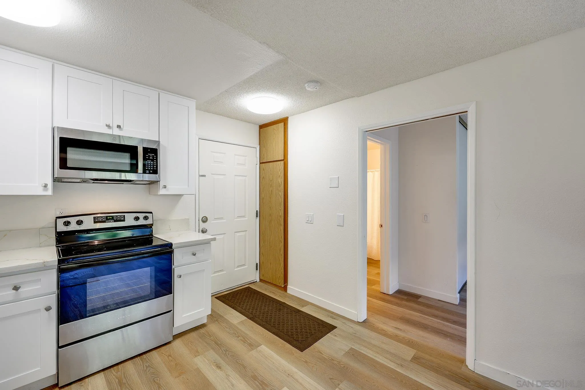 https://cdn.realtyfeed.com/cdn/127/260022892/03bb4423a8e9f019c6414c86b51e59aa.webp