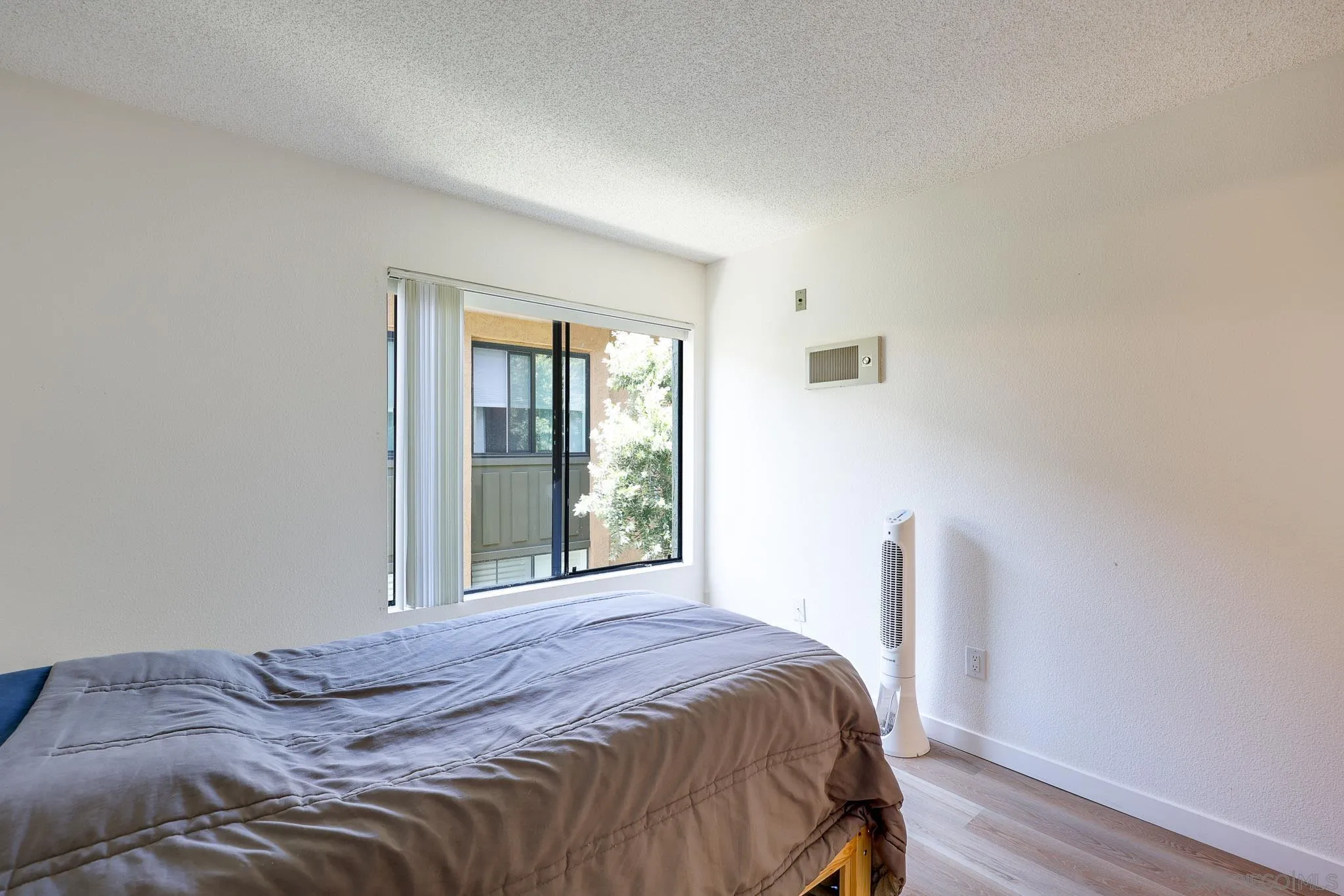 https://cdn.realtyfeed.com/cdn/127/260022892/911bb3f52456f0c1b589467827ccdcc3.webp