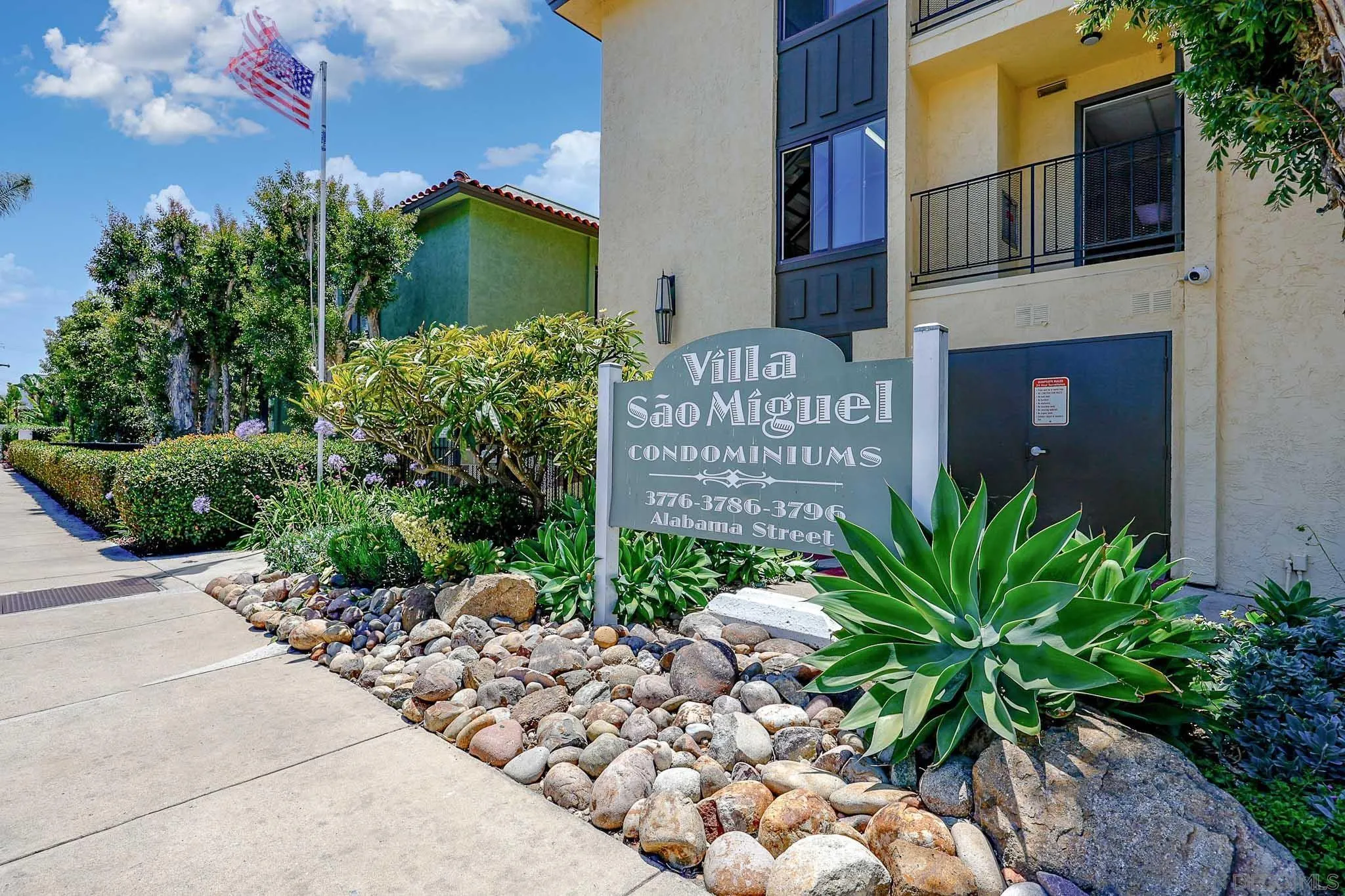 https://cdn.realtyfeed.com/cdn/127/260022892/b0c387f62a3d6541f9f3dc6d627a07cc.webp