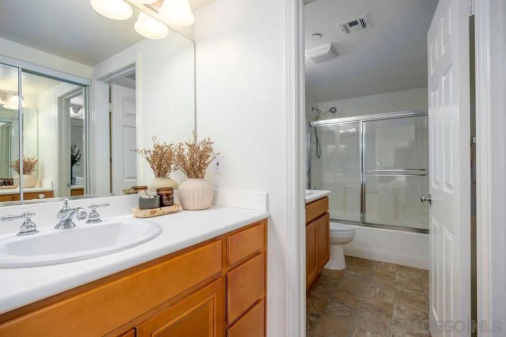https://cdn.realtyfeed.com/cdn/127/260022894/75e508a3ee6b49c4d506ec60b8317b54.webp