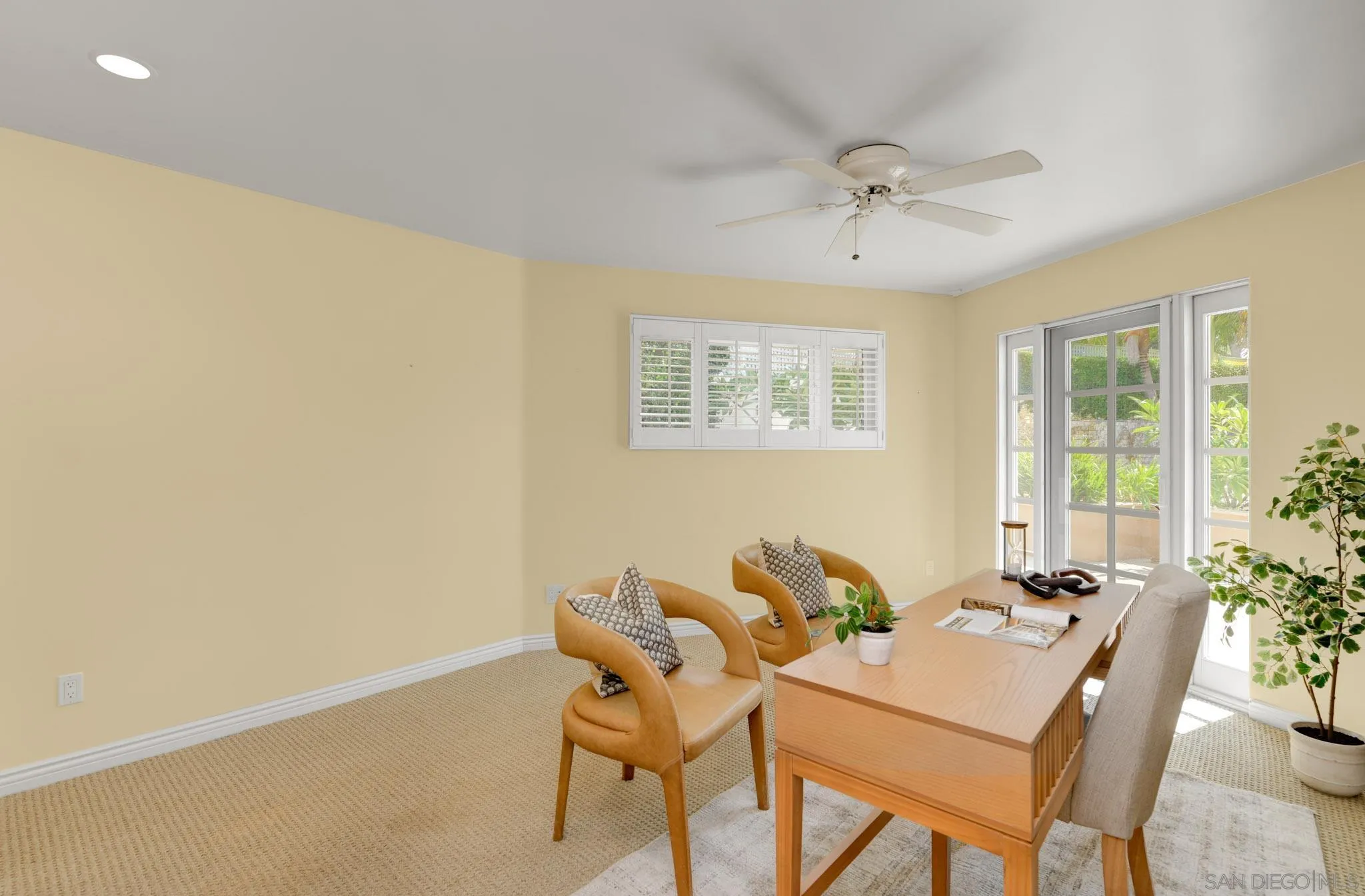 https://cdn.realtyfeed.com/cdn/127/260022896/74bdf36c8afcddd74f3d4d599b29d6a4.webp