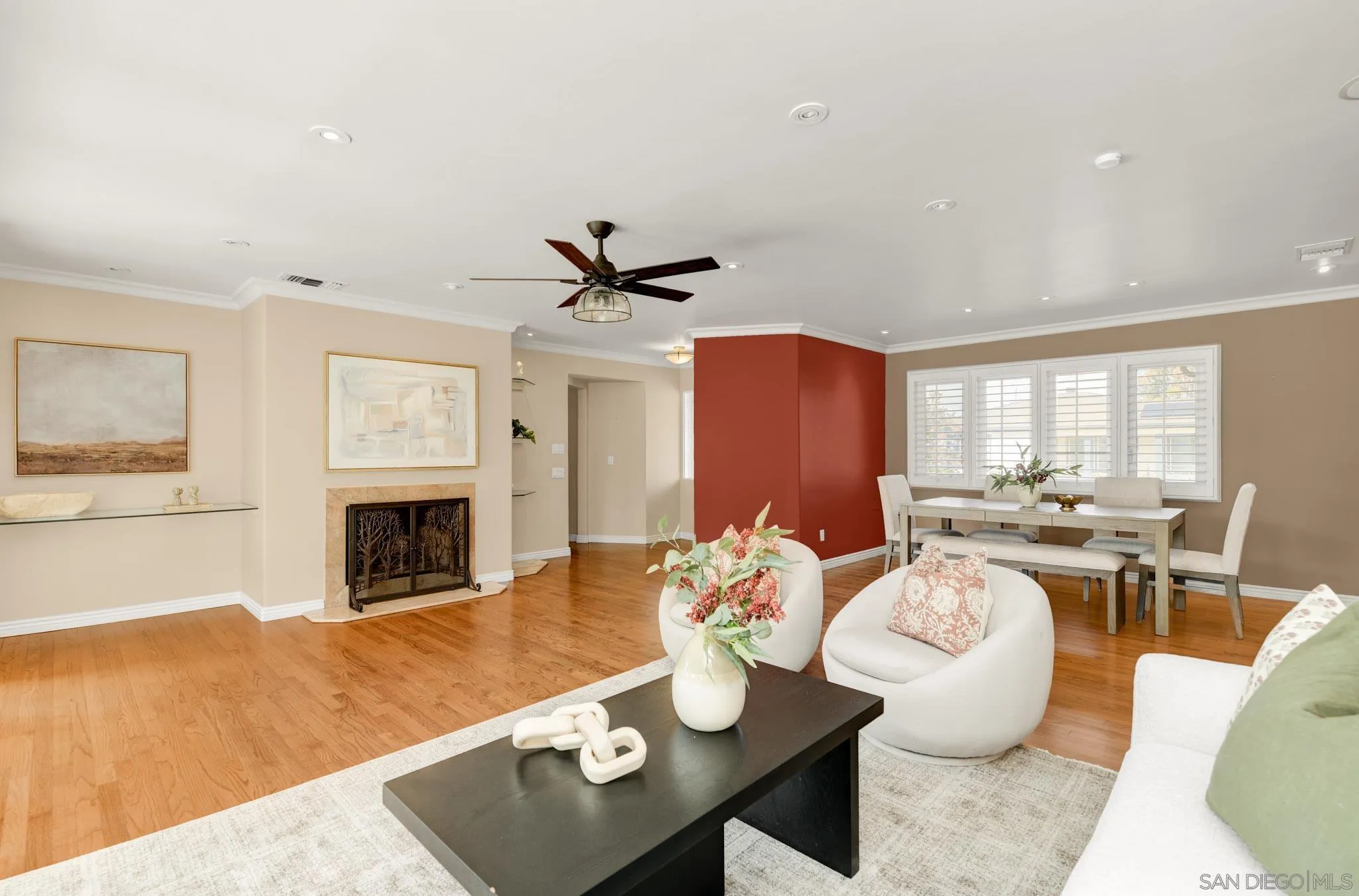 https://cdn.realtyfeed.com/cdn/127/260022896/98cbc6f1a80528fc1e4d6fa3fac28fe8.webp