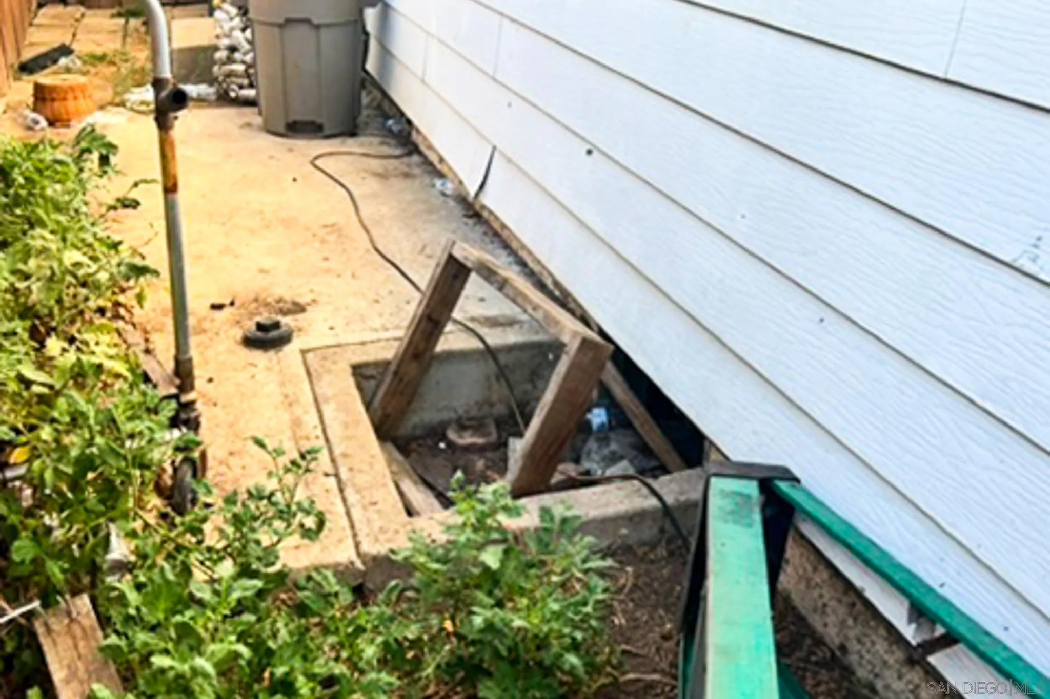 https://cdn.realtyfeed.com/cdn/127/260022897/3138479e2969532b4e94beee6dc45da2.webp