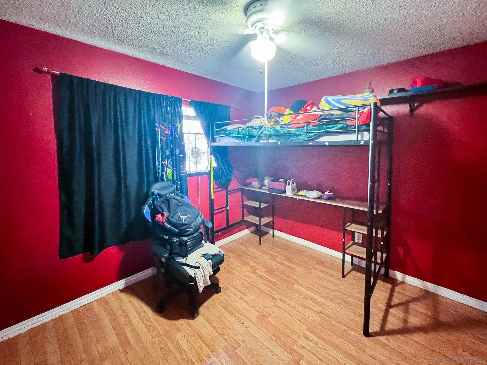 https://cdn.realtyfeed.com/cdn/127/260022897/82e476542b20cdab6aa10c35129a27bd.webp