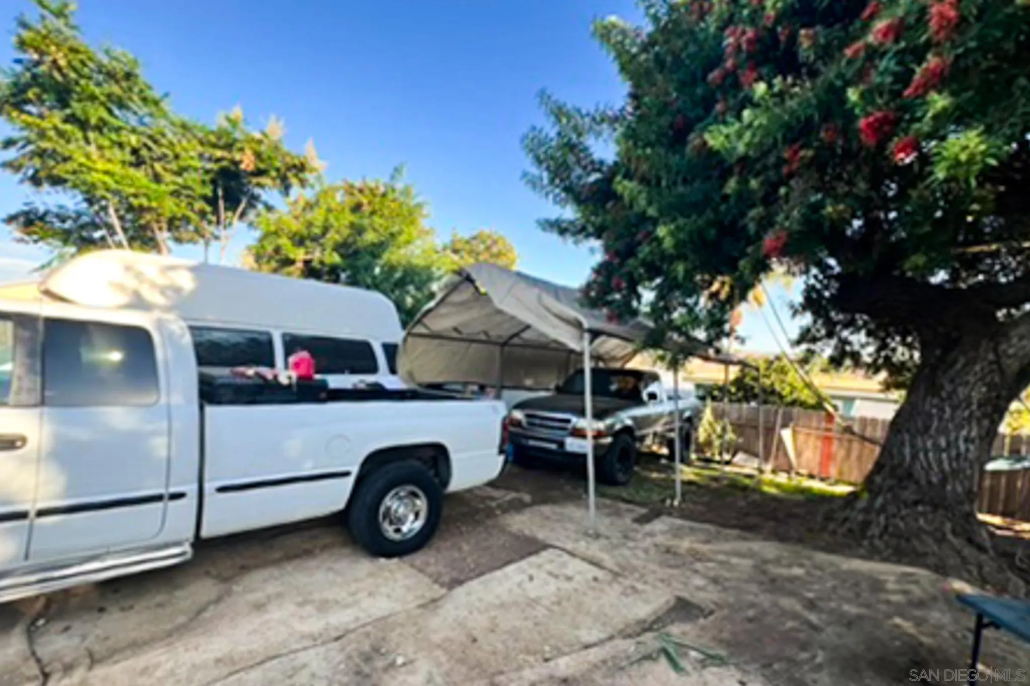 https://cdn.realtyfeed.com/cdn/127/260022897/f1c1eec778c9367dea7e5da64f48e98b.webp