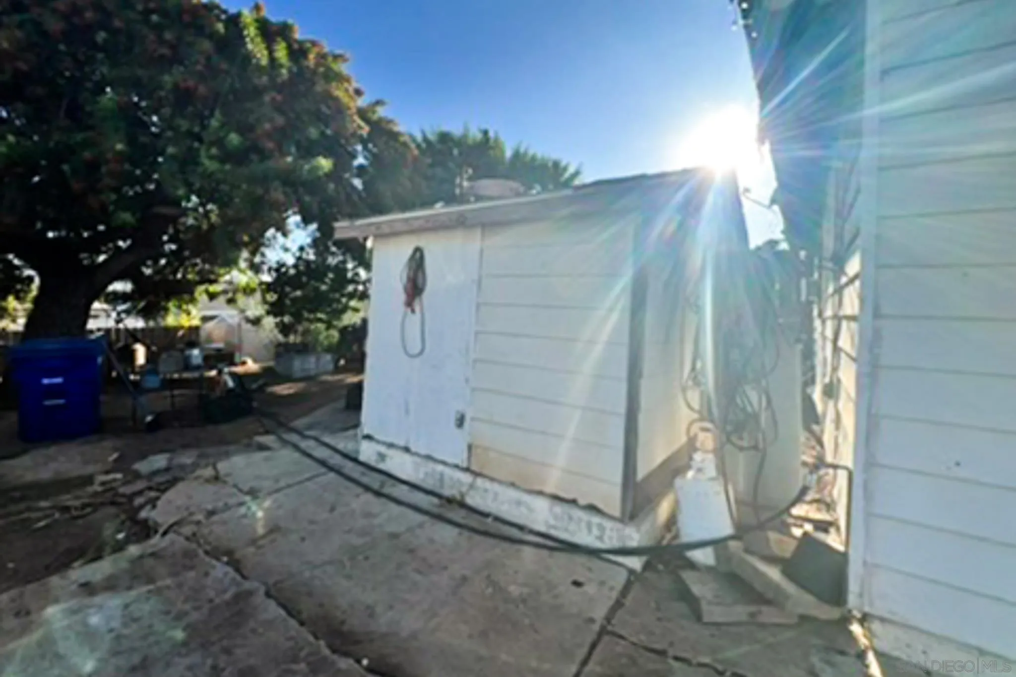 https://cdn.realtyfeed.com/cdn/127/260022897/f27aa04c06fbeaed7207b2f874866c06.webp