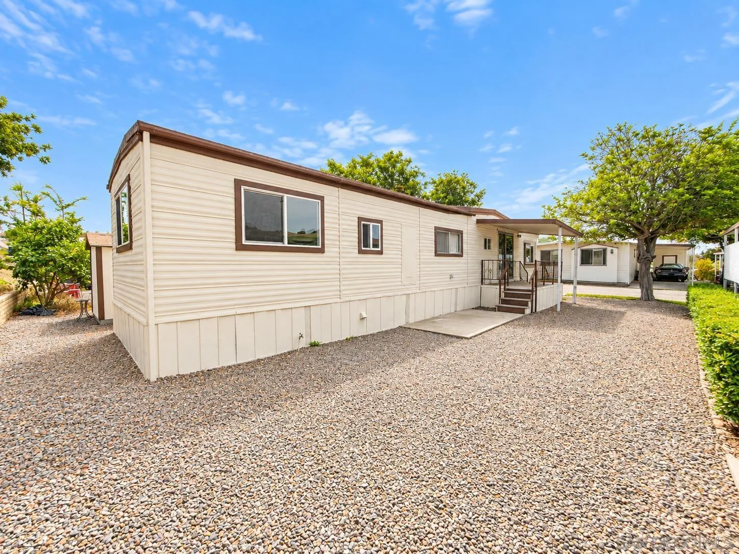 https://cdn.realtyfeed.com/cdn/127/260022902/0db40b51a6e6f34cc087d1ac74fcbde4.webp