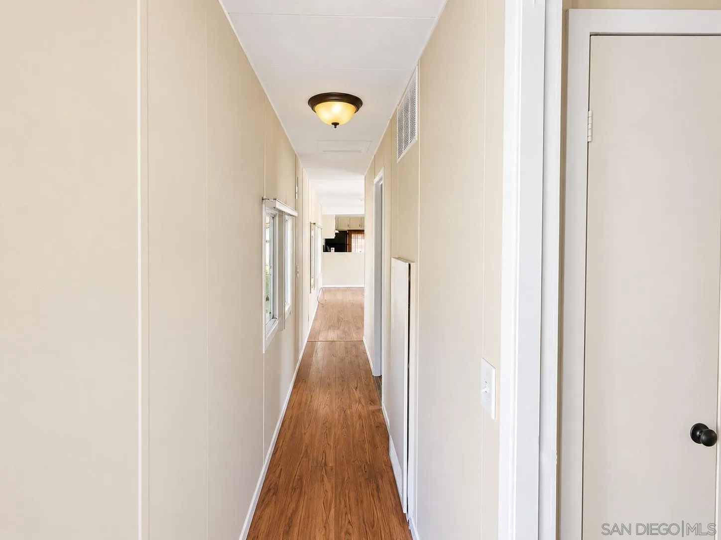 https://cdn.realtyfeed.com/cdn/127/260022902/201da334310aa69aaccbd86c1efb641f.webp