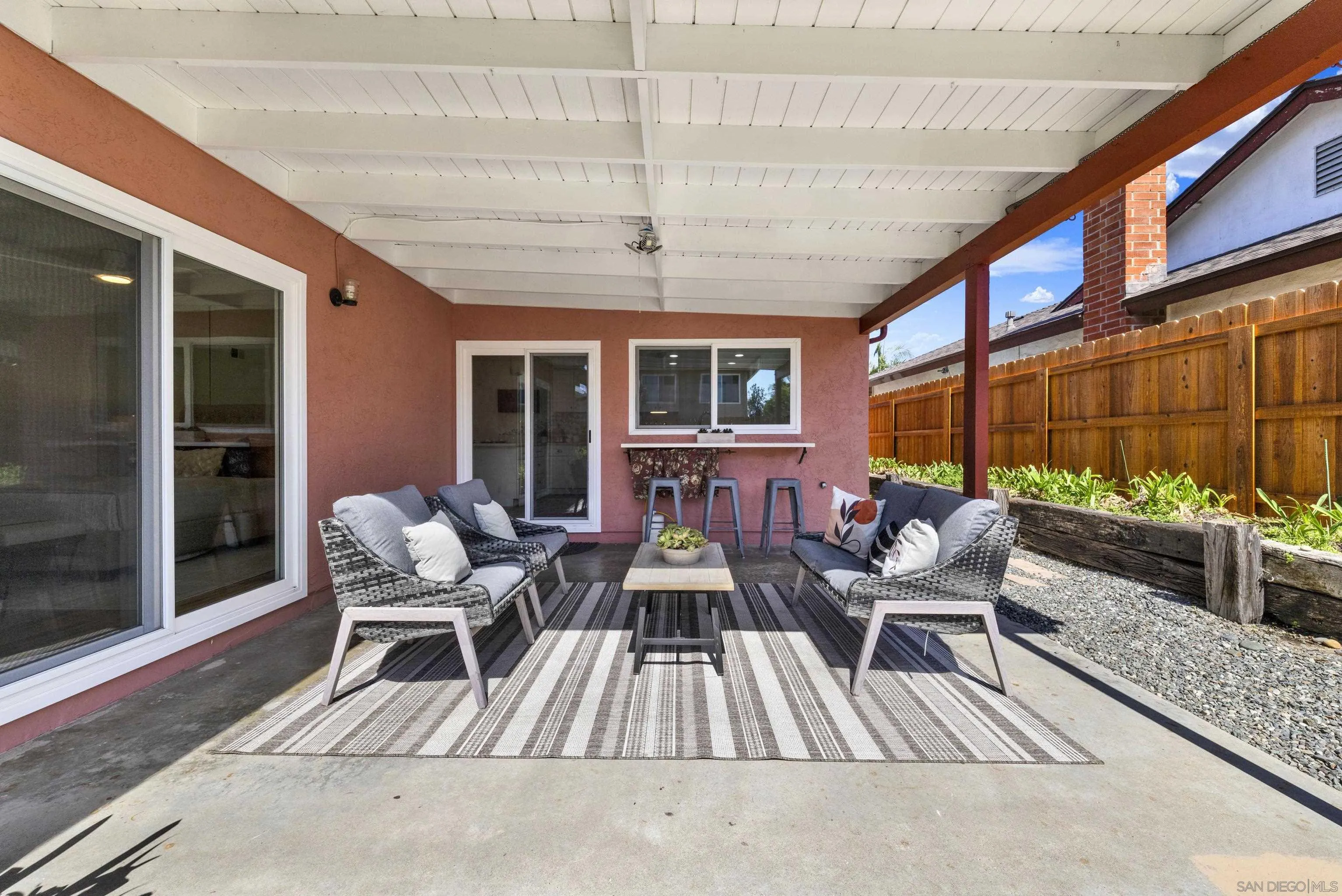 https://cdn.realtyfeed.com/cdn/127/260022905/4023f169c1ec978ebc793e67f4c54232.webp