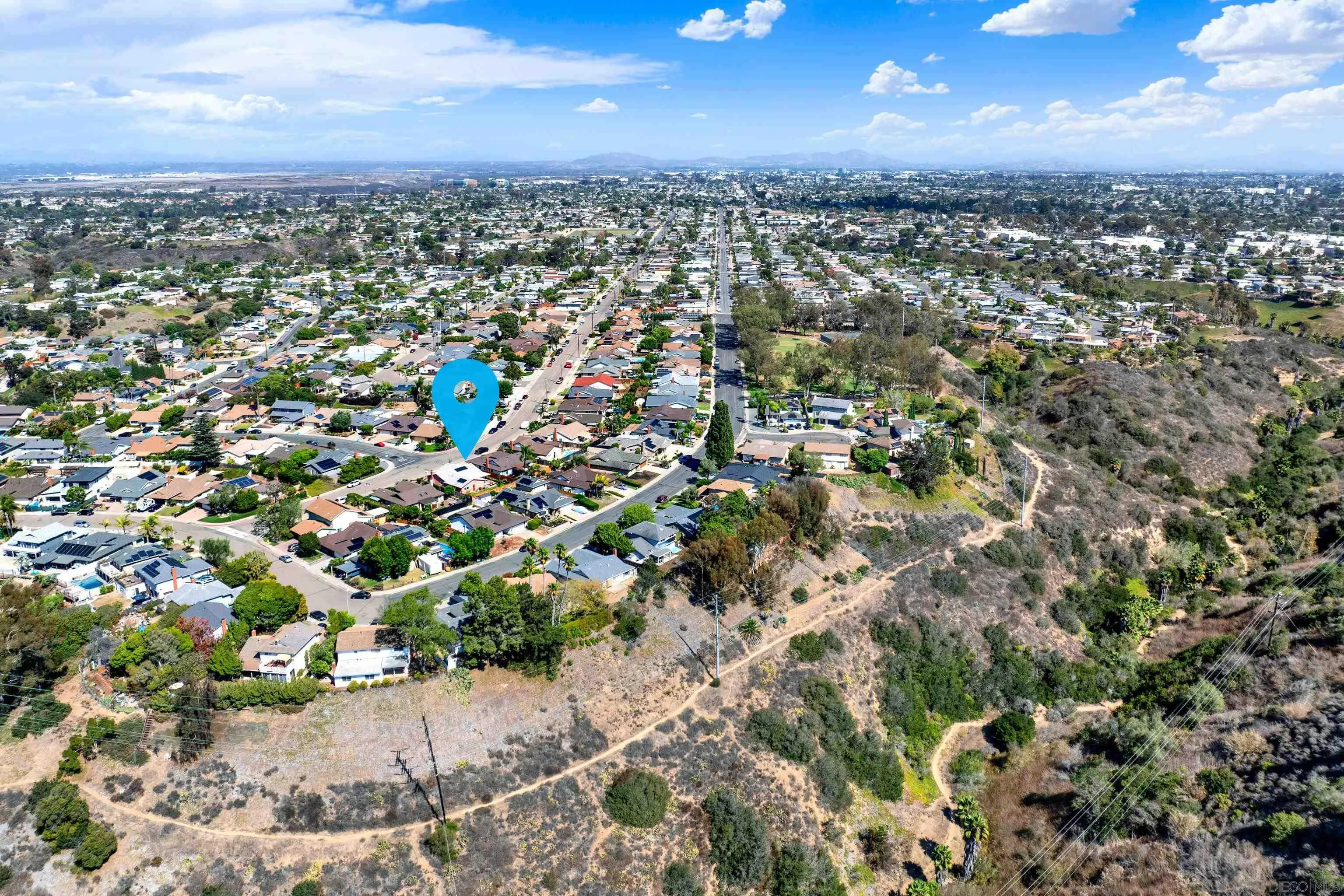 https://cdn.realtyfeed.com/cdn/127/260022905/d5a82bbc8209321e1da289473a6a23e7.webp