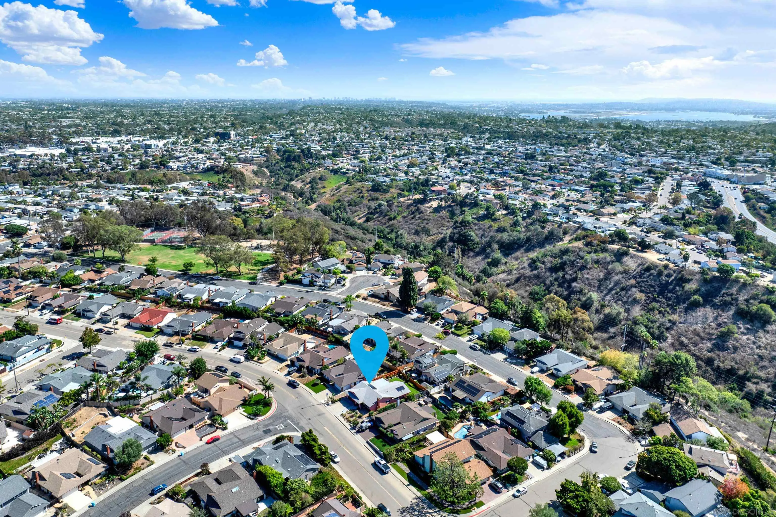 https://cdn.realtyfeed.com/cdn/127/260022905/f923bb1ef681f420b1095af33be7717e.webp