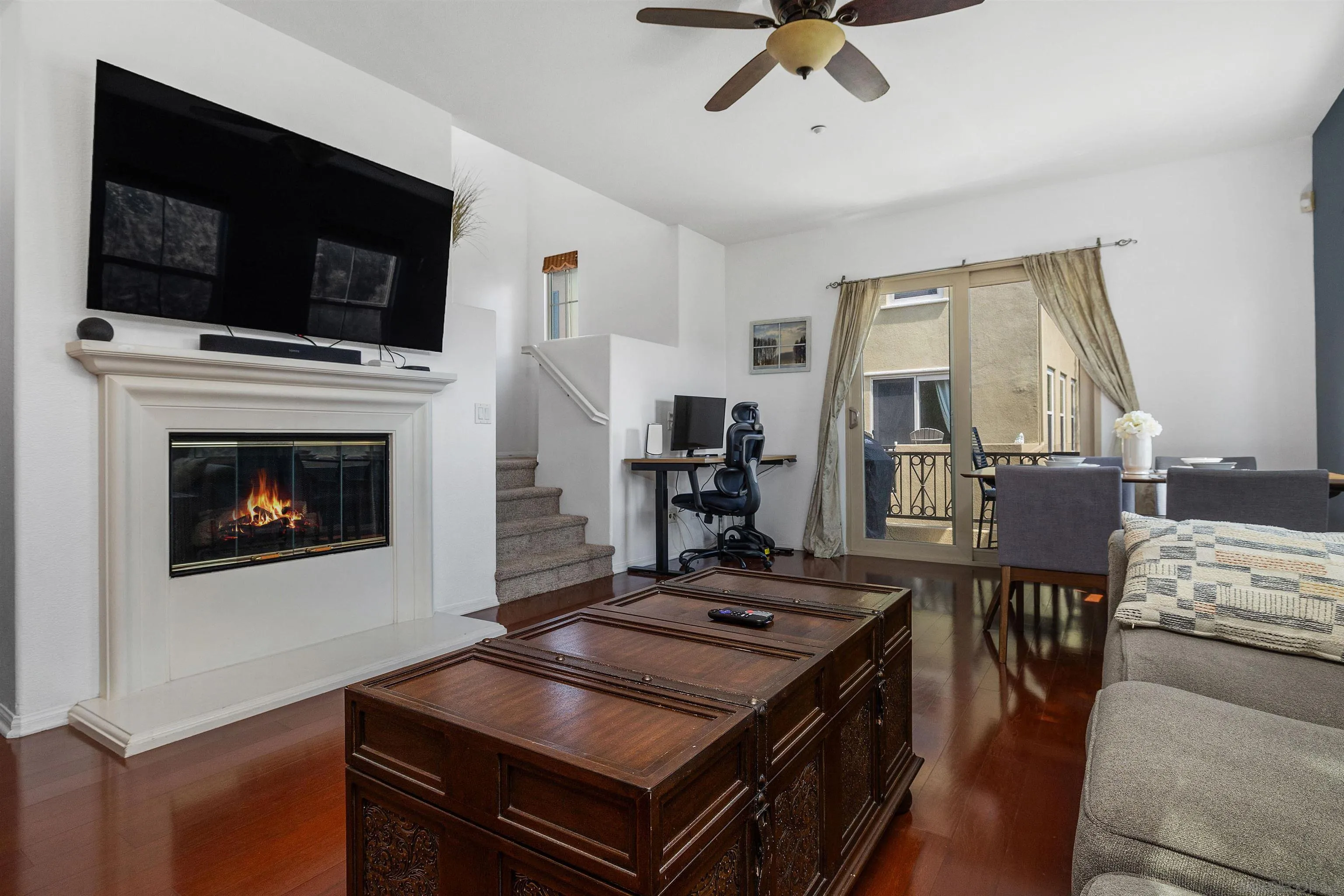 https://cdn.realtyfeed.com/cdn/127/260022908/5e2d7f97e57dc892e2da1365b6096651.webp
