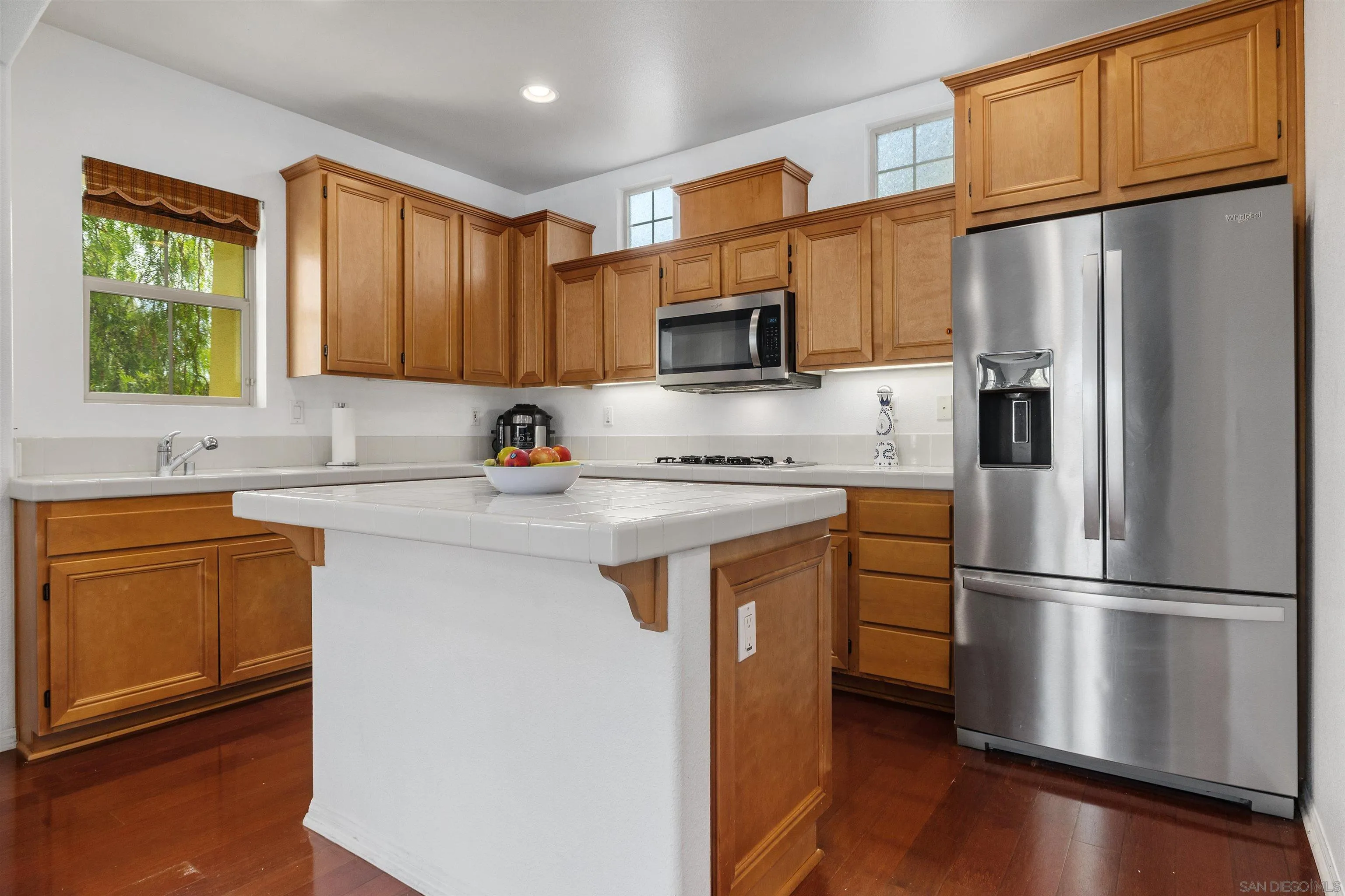 https://cdn.realtyfeed.com/cdn/127/260022908/f3252e07b39616edf806a693ea311c48.webp