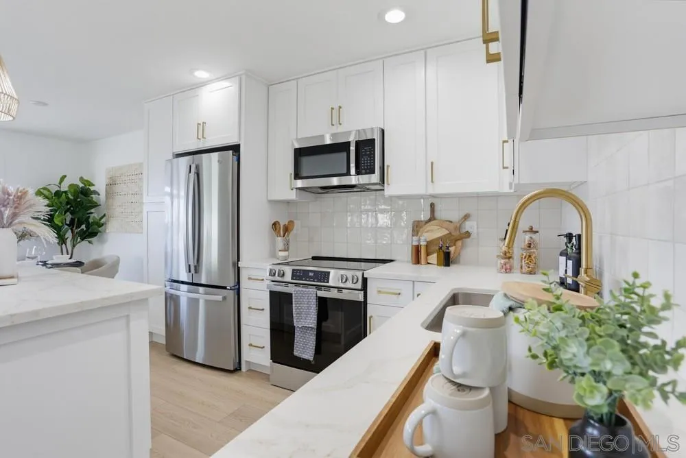 https://cdn.realtyfeed.com/cdn/127/260022909/20074a53438cc8dbfefa22bc9c294628.webp